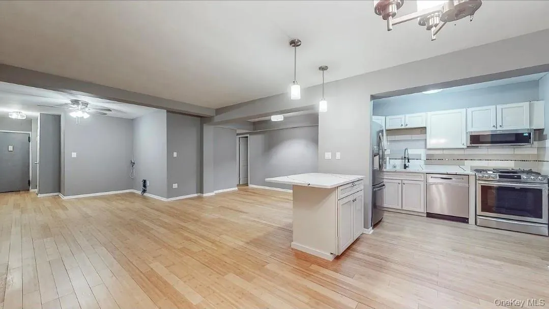 800 Grand Concourse Avenue, New York, NY, 2 Bedrooms Bedrooms, 7 Rooms Rooms,2 BathroomsBathrooms,Residential,For Rent,Grand Concourse,0,1048586 800 Grand Concourse Avenue, New York, NY, 2 Bedrooms Bedrooms, 7 Rooms Rooms,2 BathroomsBathrooms,Residential,For Rent,Grand Concourse,0,1048586