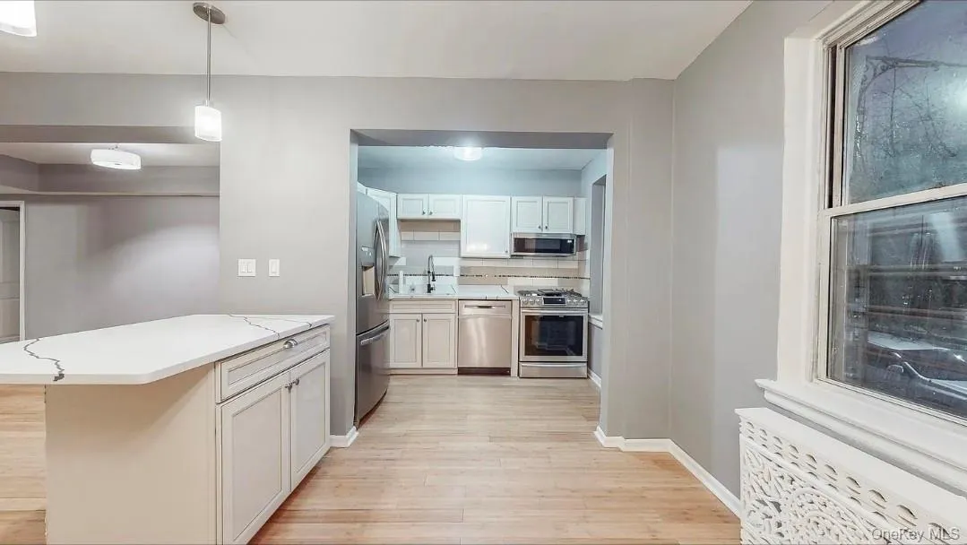 800 Grand Concourse Avenue, New York, NY, 2 Bedrooms Bedrooms, 7 Rooms Rooms,2 BathroomsBathrooms,Residential,For Rent,Grand Concourse,0,1048586 800 Grand Concourse Avenue, New York, NY, 2 Bedrooms Bedrooms, 7 Rooms Rooms,2 BathroomsBathrooms,Residential,For Rent,Grand Concourse,0,1048586