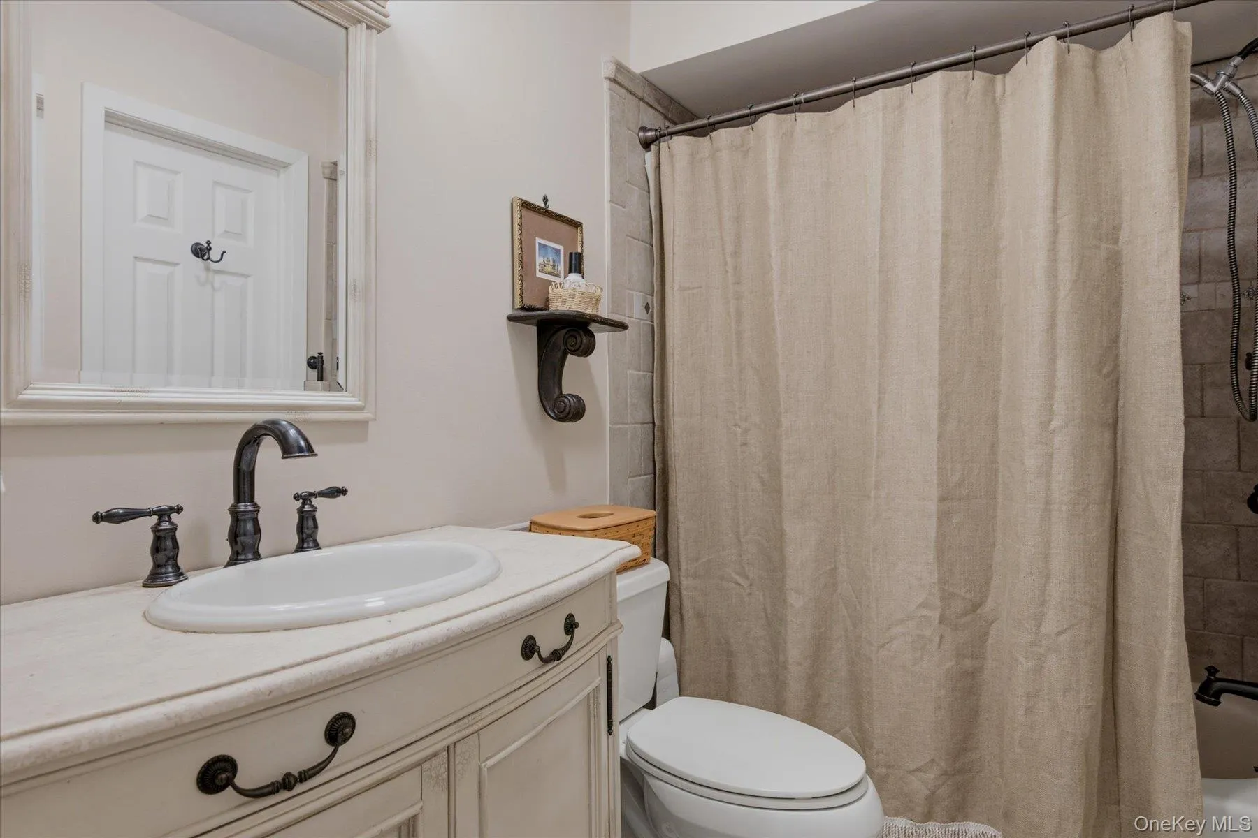 1st floor full bath 1st floor full bath