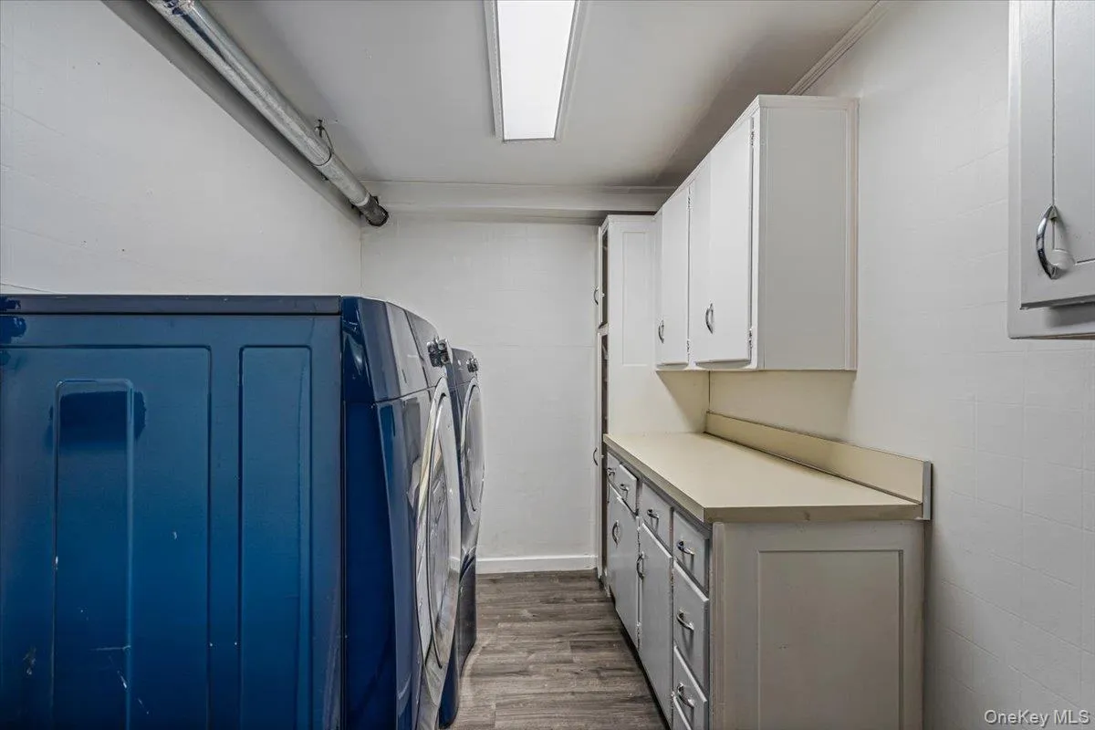 217-06 Stewart Road, New York, NY, 3 Bedrooms Bedrooms, 9 Rooms Rooms,2 BathroomsBathrooms,Residential,For Rent,Stewart,0,1048593 217-06 Stewart Road, New York, NY, 3 Bedrooms Bedrooms, 9 Rooms Rooms,2 BathroomsBathrooms,Residential,For Rent,Stewart,0,1048593