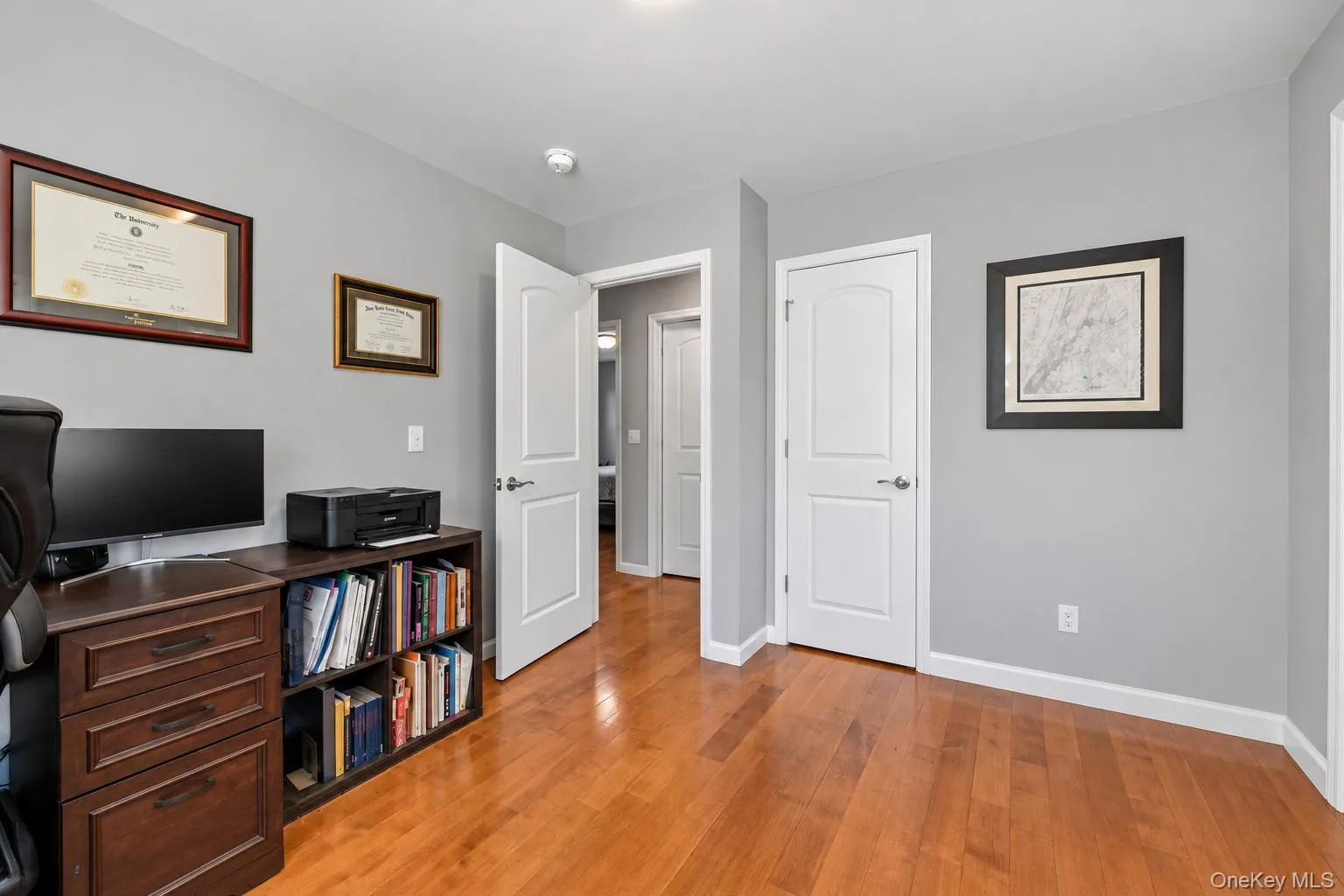 214 Prospect Street, Newburgh (city), NY, 3 Bedrooms Bedrooms, 8 Rooms Rooms,1 BathroomBathrooms,Residential,For Rent,Prospect,0,1048594 214 Prospect Street, Newburgh (city), NY, 3 Bedrooms Bedrooms, 8 Rooms Rooms,1 BathroomBathrooms,Residential,For Rent,Prospect,0,1048594