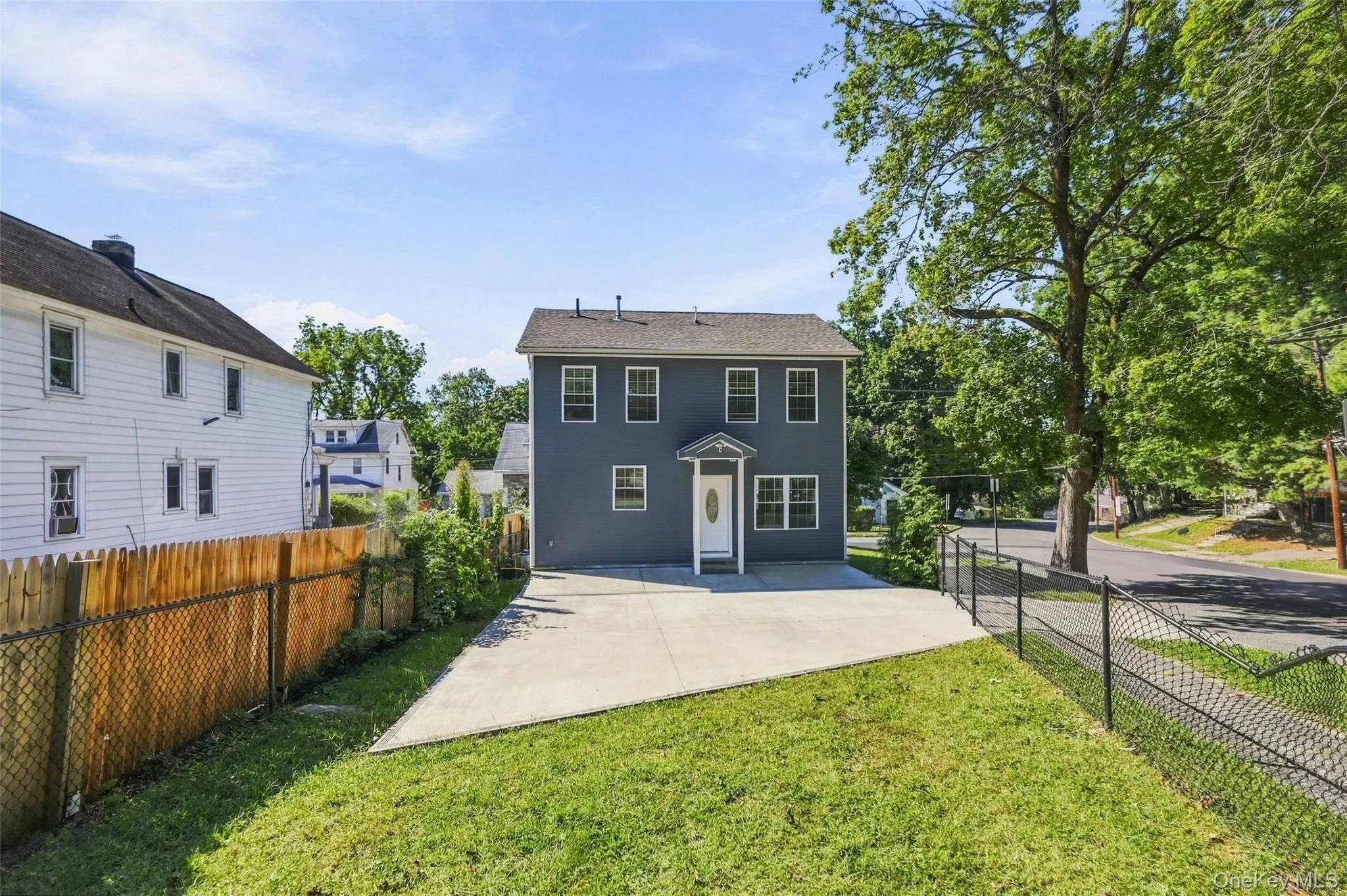 214 Prospect Street, Newburgh (city), NY, 3 Bedrooms Bedrooms, 8 Rooms Rooms,1 BathroomBathrooms,Residential,For Rent,Prospect,0,1048594 214 Prospect Street, Newburgh (city), NY, 3 Bedrooms Bedrooms, 8 Rooms Rooms,1 BathroomBathrooms,Residential,For Rent,Prospect,0,1048594