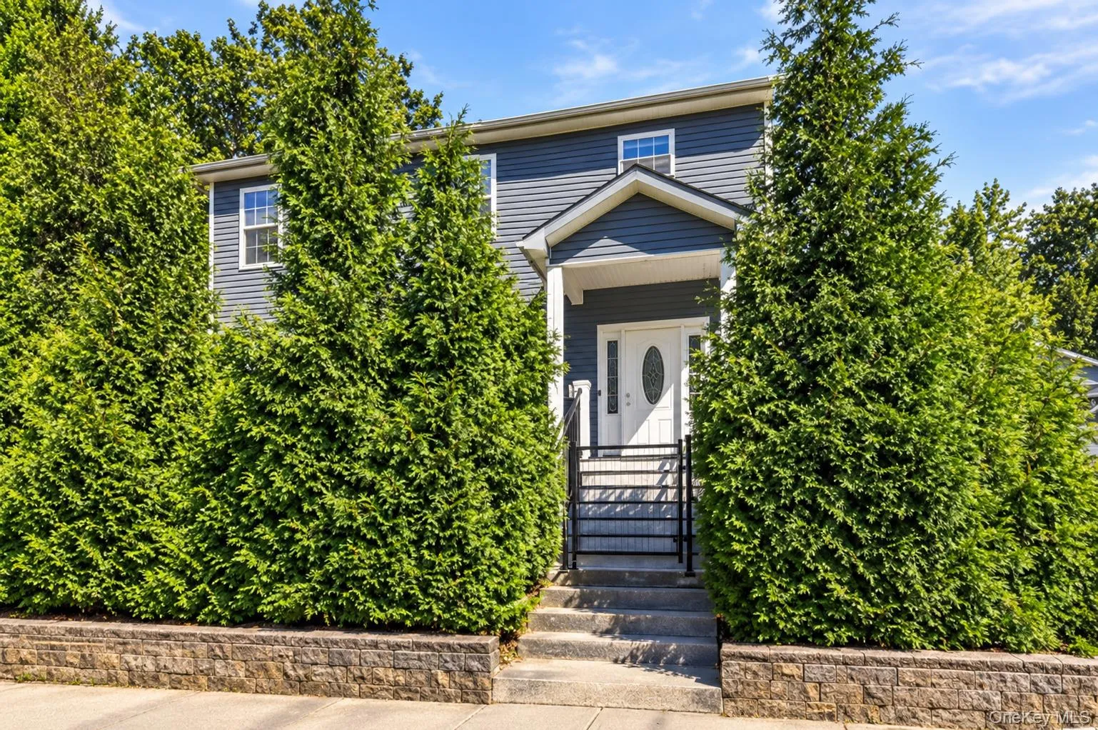 214 Prospect Street, Newburgh (city), NY, 3 Bedrooms Bedrooms, 8 Rooms Rooms,1 BathroomBathrooms,Residential,For Rent,Prospect,0,1048594 214 Prospect Street, Newburgh (city), NY, 3 Bedrooms Bedrooms, 8 Rooms Rooms,1 BathroomBathrooms,Residential,For Rent,Prospect,0,1048594