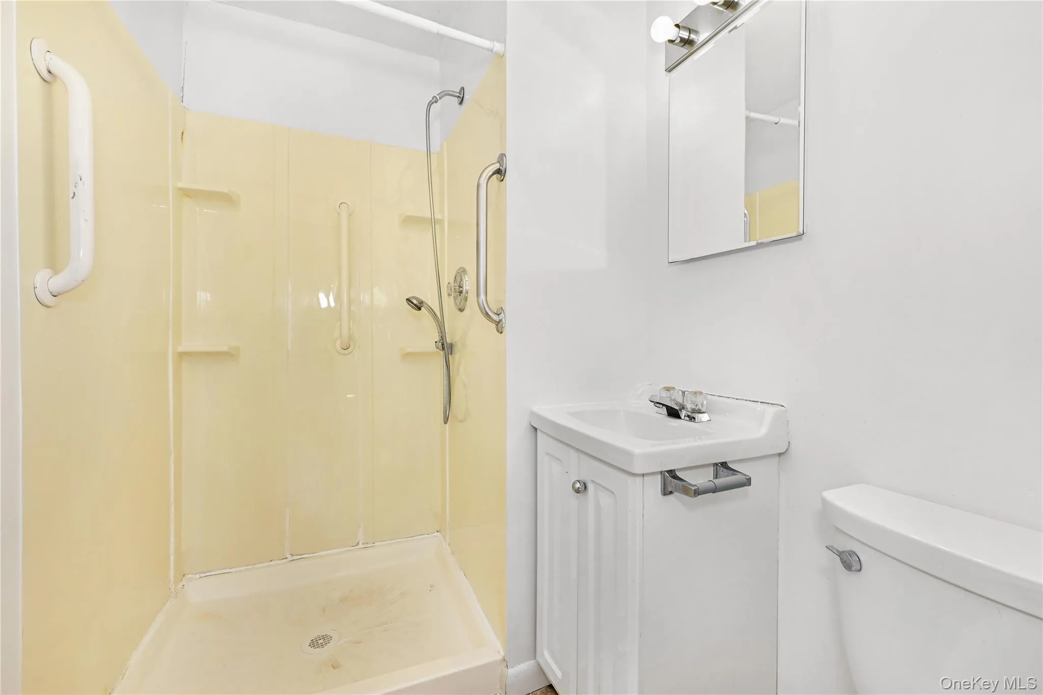 115 Dehaven Drive, Yonkers, NY, 3 Bedrooms Bedrooms, 6 Rooms Rooms,2 BathroomsBathrooms,Residential,For Rent,Dehaven,0,1048596 115 Dehaven Drive, Yonkers, NY, 3 Bedrooms Bedrooms, 6 Rooms Rooms,2 BathroomsBathrooms,Residential,For Rent,Dehaven,0,1048596