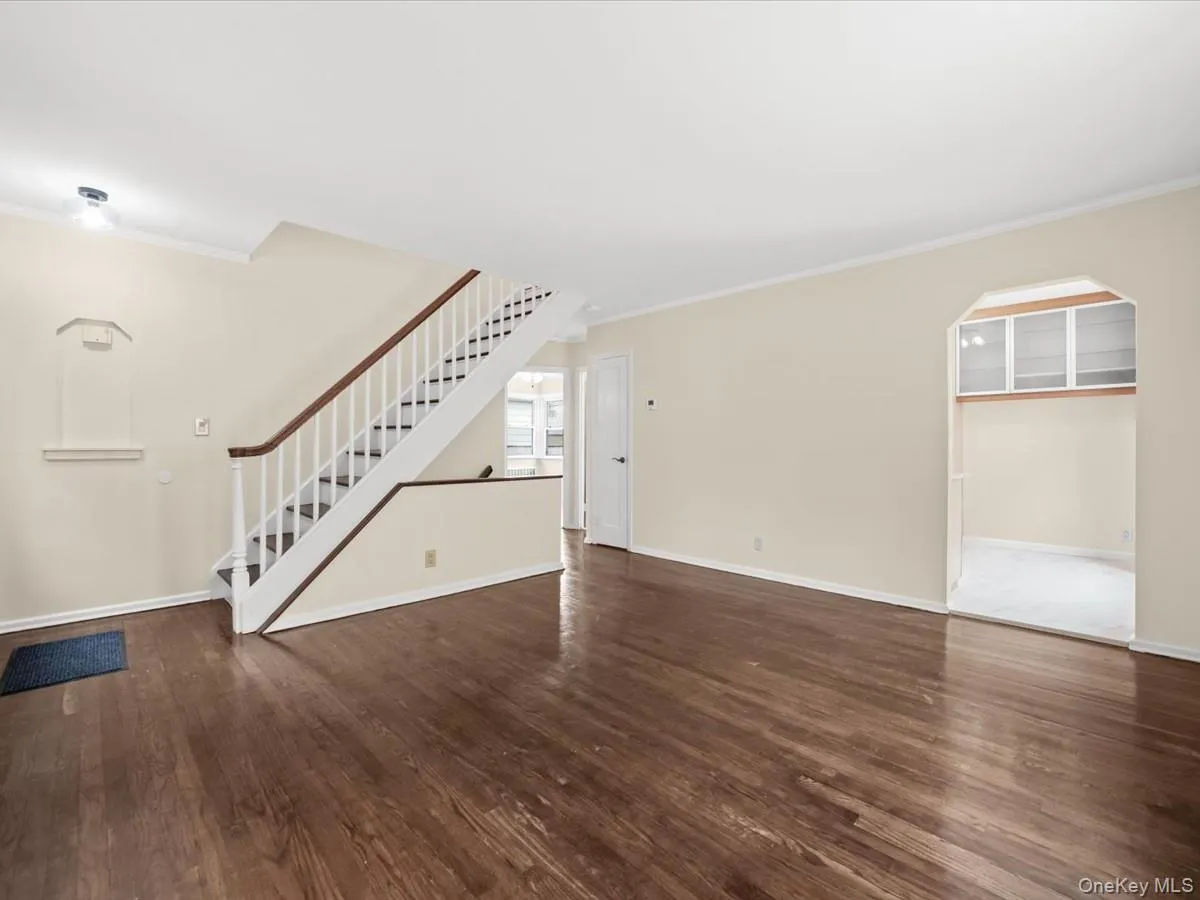 79-53 267th Street, New York, NY, 4 Bedrooms Bedrooms, 8 Rooms Rooms,1 BathroomBathrooms,Residential,For Rent,267th,0,1048598 79-53 267th Street, New York, NY, 4 Bedrooms Bedrooms, 8 Rooms Rooms,1 BathroomBathrooms,Residential,For Rent,267th,0,1048598