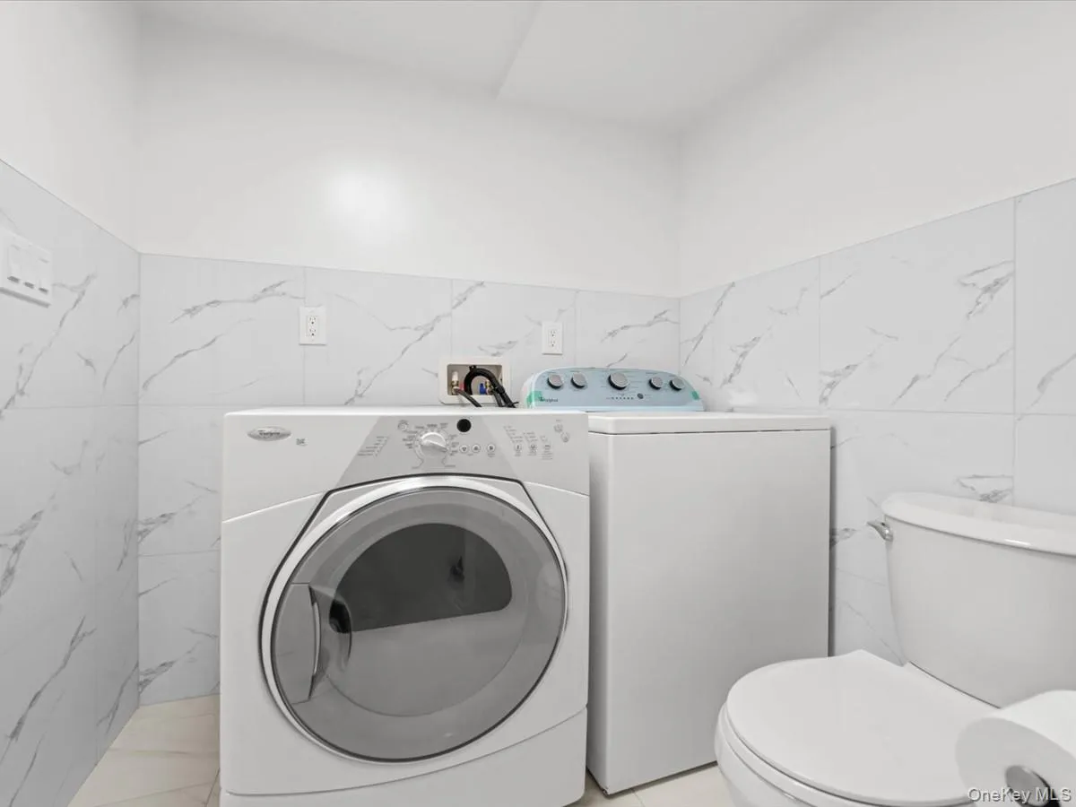 79-53 267th Street, New York, NY, 4 Bedrooms Bedrooms, 8 Rooms Rooms,1 BathroomBathrooms,Residential,For Rent,267th,0,1048598 79-53 267th Street, New York, NY, 4 Bedrooms Bedrooms, 8 Rooms Rooms,1 BathroomBathrooms,Residential,For Rent,267th,0,1048598