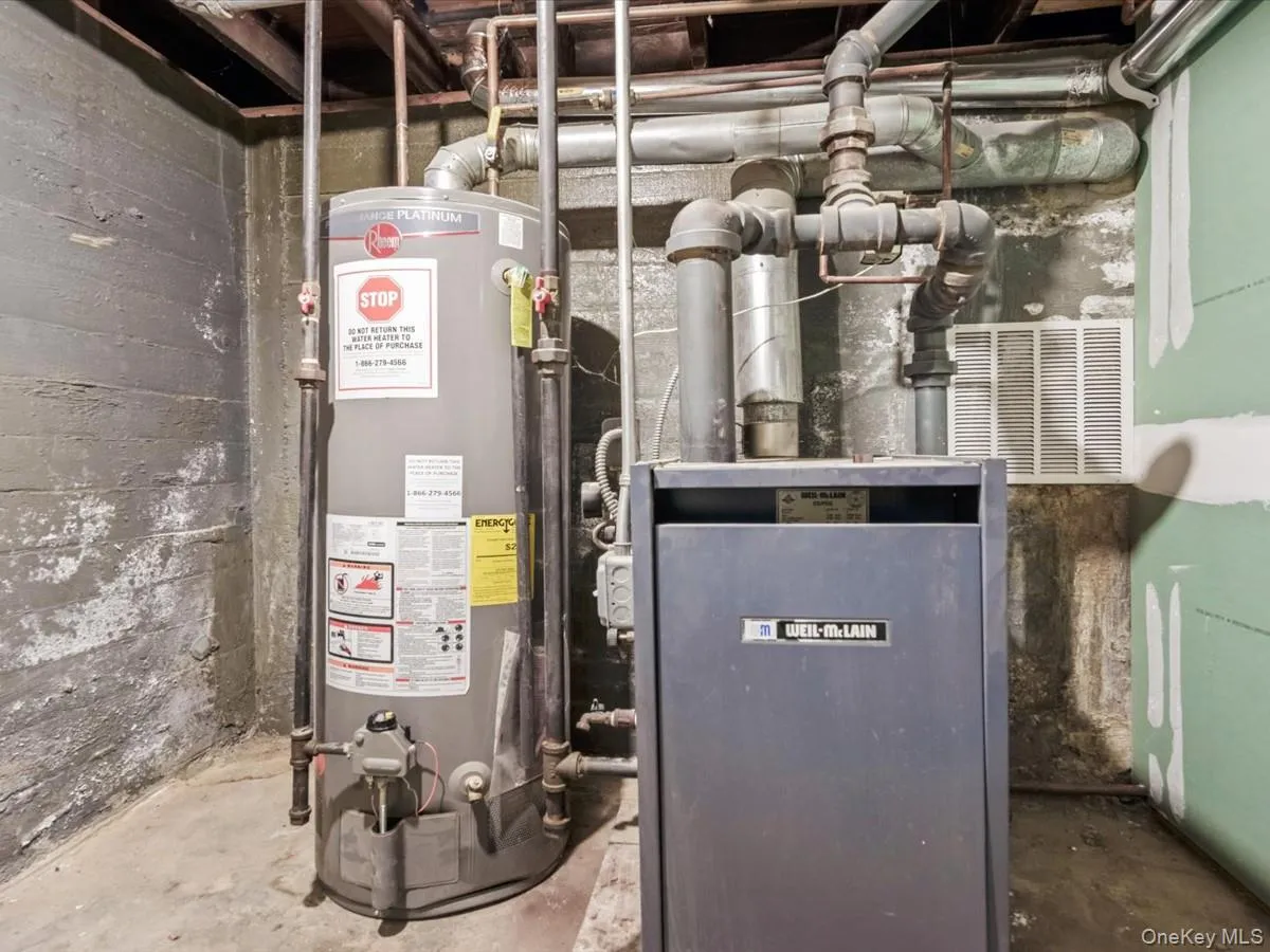 79-53 267th Street, New York, NY, 4 Bedrooms Bedrooms, 8 Rooms Rooms,1 BathroomBathrooms,Residential,For Rent,267th,0,1048598 79-53 267th Street, New York, NY, 4 Bedrooms Bedrooms, 8 Rooms Rooms,1 BathroomBathrooms,Residential,For Rent,267th,0,1048598