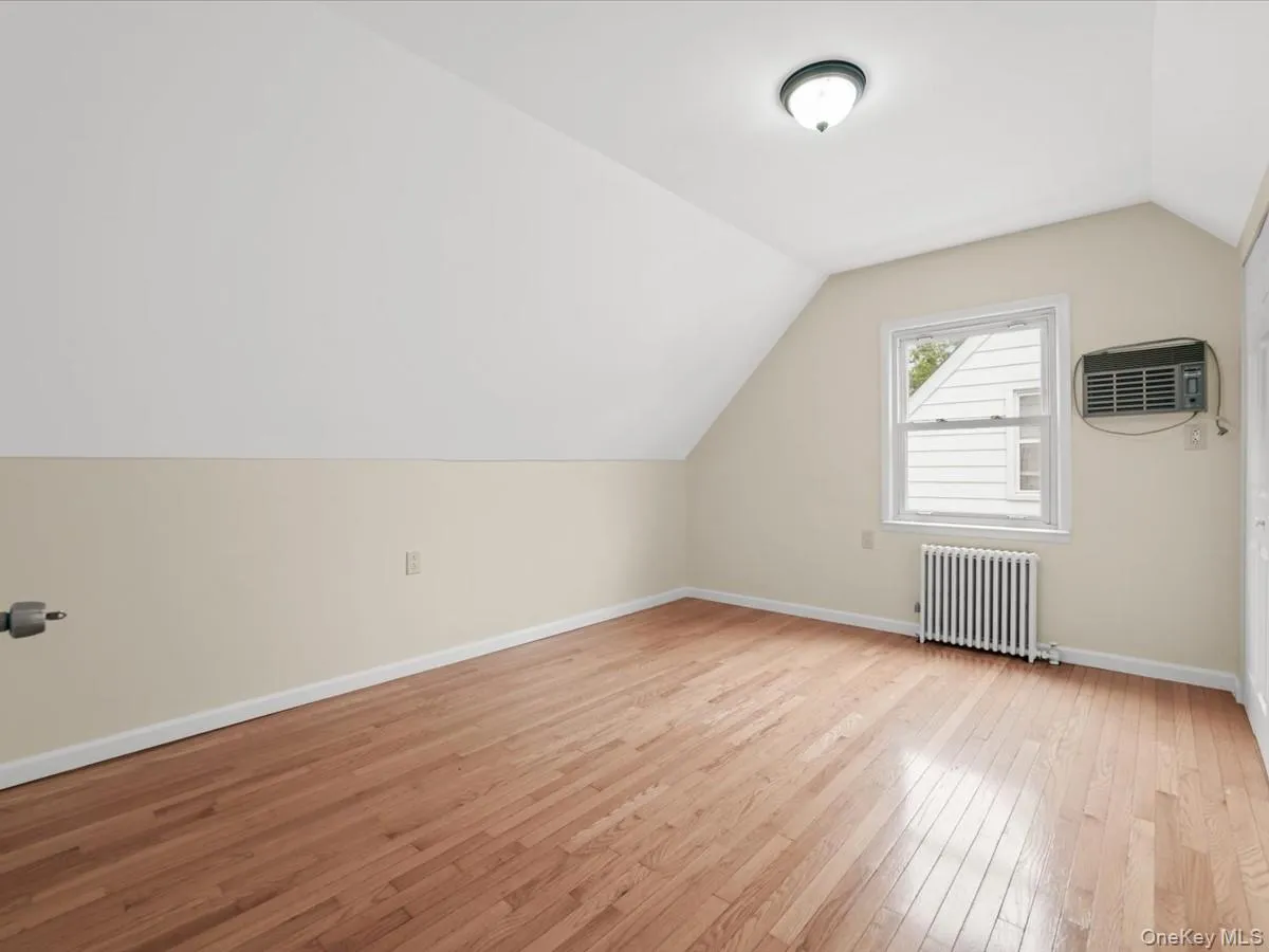 79-53 267th Street, New York, NY, 4 Bedrooms Bedrooms, 8 Rooms Rooms,1 BathroomBathrooms,Residential,For Rent,267th,0,1048598 79-53 267th Street, New York, NY, 4 Bedrooms Bedrooms, 8 Rooms Rooms,1 BathroomBathrooms,Residential,For Rent,267th,0,1048598