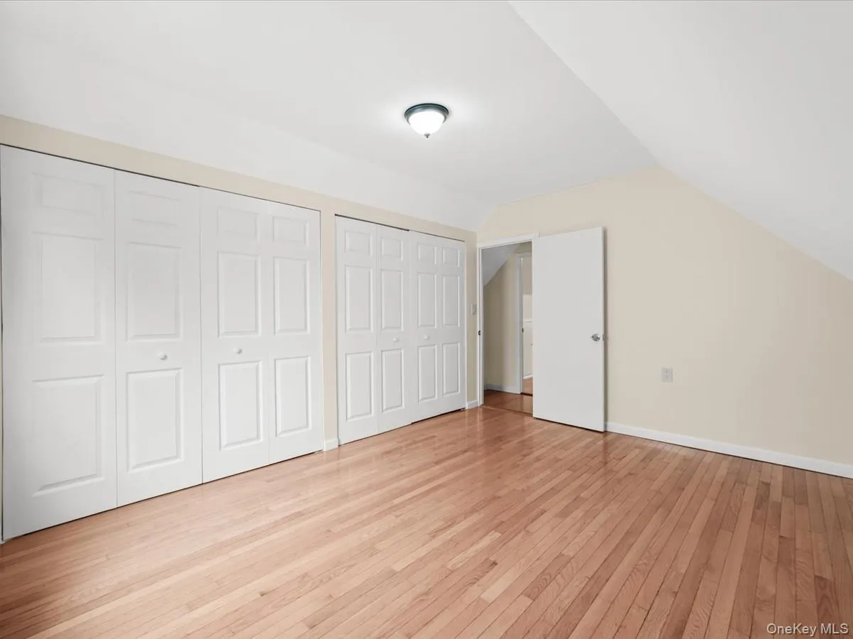 79-53 267th Street, New York, NY, 4 Bedrooms Bedrooms, 8 Rooms Rooms,1 BathroomBathrooms,Residential,For Rent,267th,0,1048598 79-53 267th Street, New York, NY, 4 Bedrooms Bedrooms, 8 Rooms Rooms,1 BathroomBathrooms,Residential,For Rent,267th,0,1048598