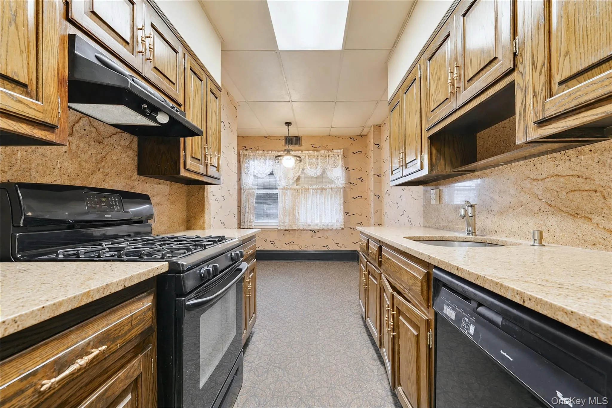 130-01 227th Street, New York, NY, 3 Bedrooms Bedrooms, 7 Rooms Rooms,1 BathroomBathrooms,Residential,For Rent,227th,0,1048599 130-01 227th Street, New York, NY, 3 Bedrooms Bedrooms, 7 Rooms Rooms,1 BathroomBathrooms,Residential,For Rent,227th,0,1048599