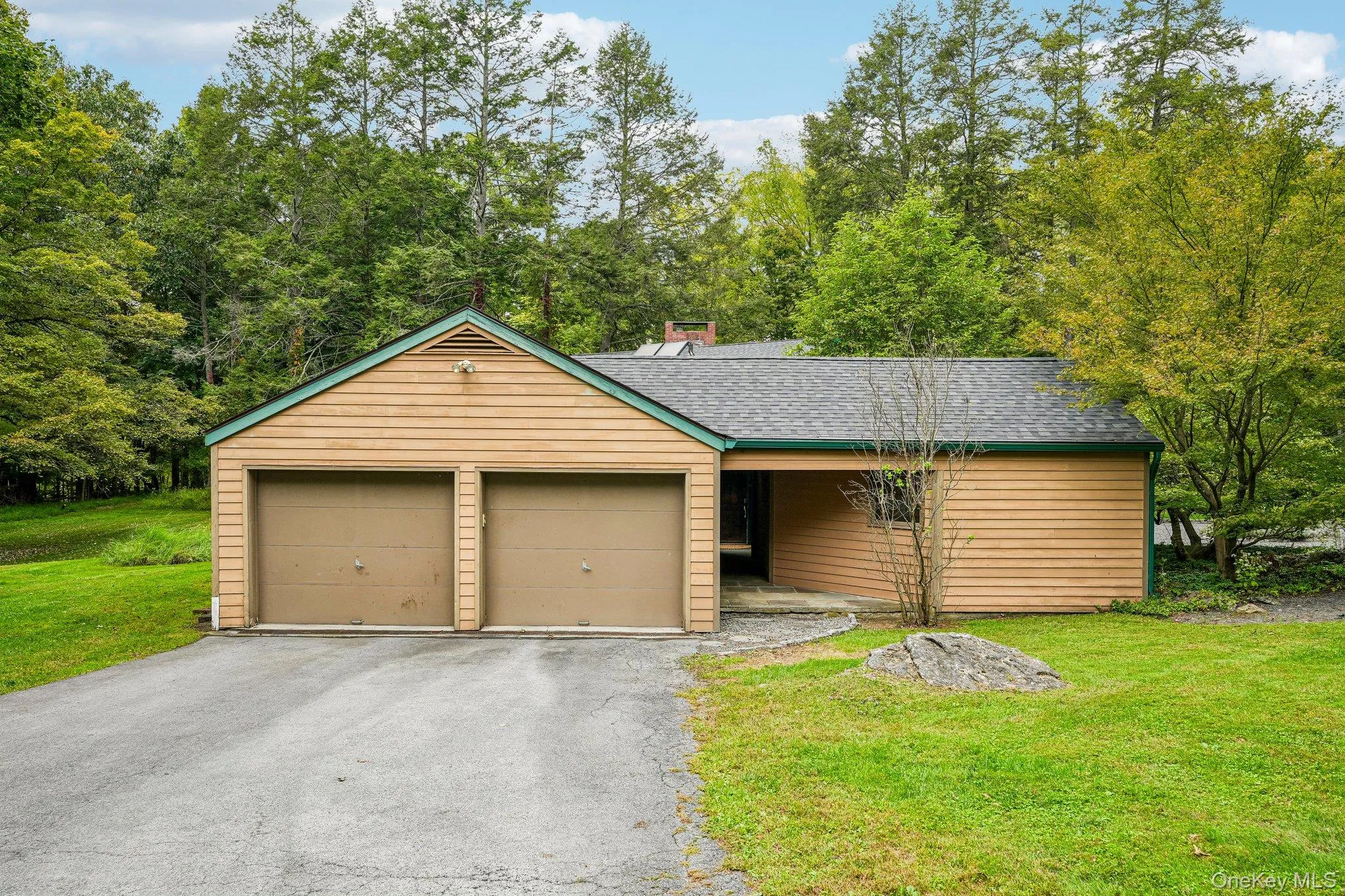 65 Colonial Avenue, Warwick (town), NY, 3 Bedrooms Bedrooms, 8 Rooms Rooms,2 BathroomsBathrooms,Residential,For Rent,Colonial,0,1048604 65 Colonial Avenue, Warwick (town), NY, 3 Bedrooms Bedrooms, 8 Rooms Rooms,2 BathroomsBathrooms,Residential,For Rent,Colonial,0,1048604