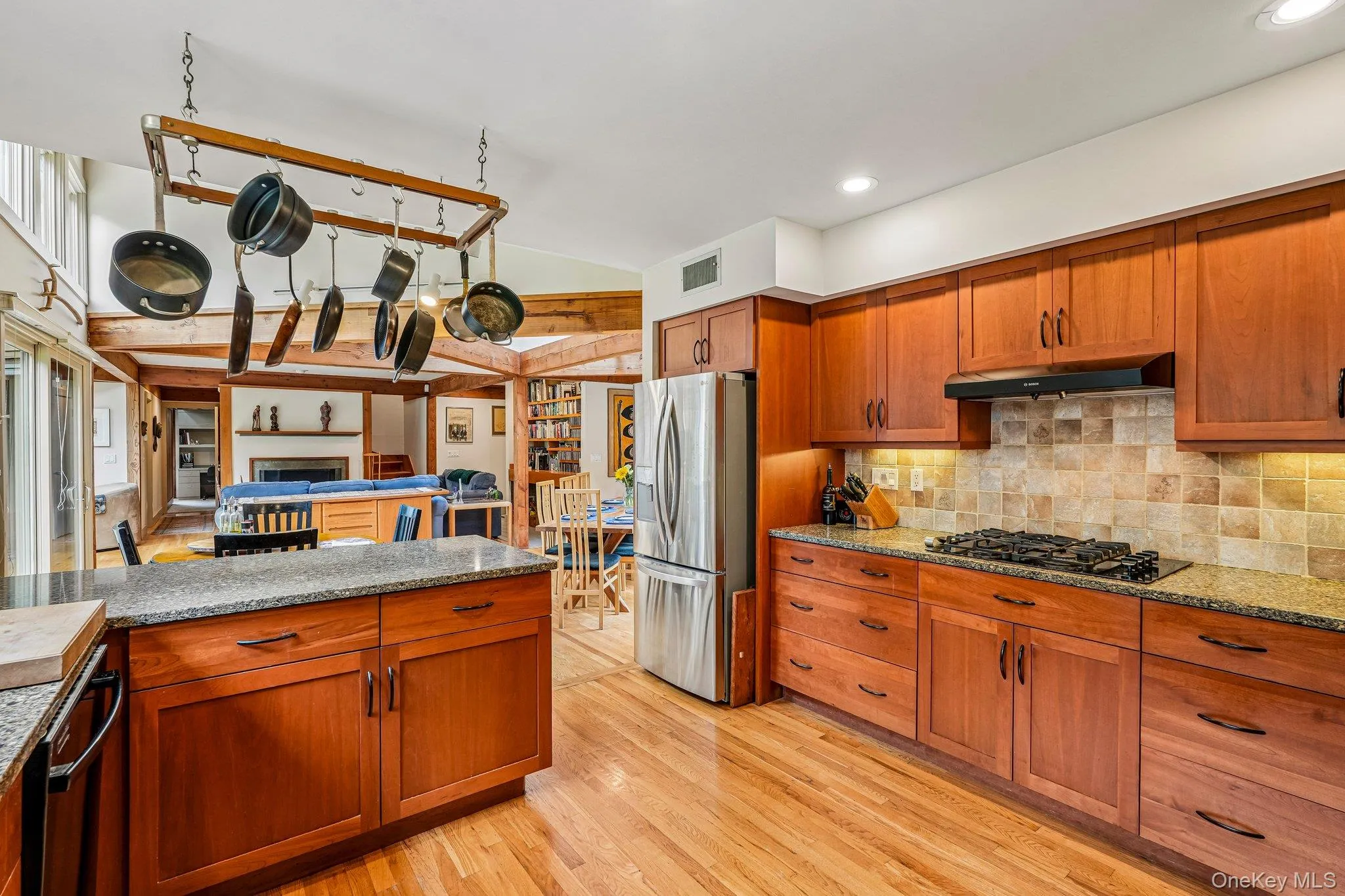 65 Colonial Avenue, Warwick (town), NY, 3 Bedrooms Bedrooms, 8 Rooms Rooms,2 BathroomsBathrooms,Residential,For Rent,Colonial,0,1048604 65 Colonial Avenue, Warwick (town), NY, 3 Bedrooms Bedrooms, 8 Rooms Rooms,2 BathroomsBathrooms,Residential,For Rent,Colonial,0,1048604