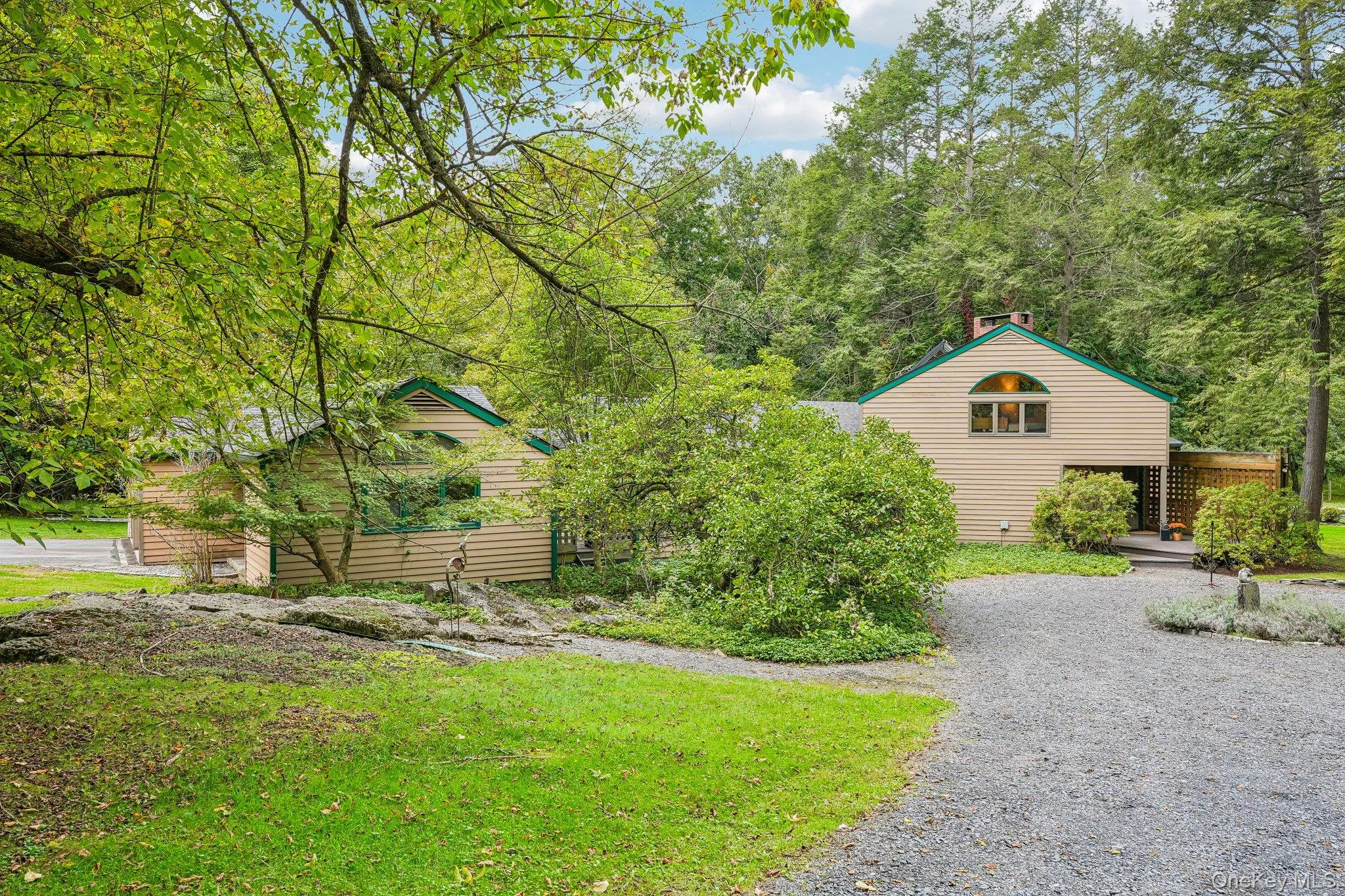 65 Colonial Avenue, Warwick (town), NY, 3 Bedrooms Bedrooms, 8 Rooms Rooms,2 BathroomsBathrooms,Residential,For Rent,Colonial,0,1048604 65 Colonial Avenue, Warwick (town), NY, 3 Bedrooms Bedrooms, 8 Rooms Rooms,2 BathroomsBathrooms,Residential,For Rent,Colonial,0,1048604