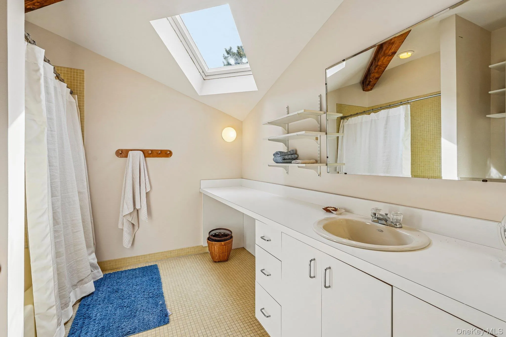 65 Colonial Avenue, Warwick (town), NY, 3 Bedrooms Bedrooms, 8 Rooms Rooms,2 BathroomsBathrooms,Residential,For Rent,Colonial,0,1048604 65 Colonial Avenue, Warwick (town), NY, 3 Bedrooms Bedrooms, 8 Rooms Rooms,2 BathroomsBathrooms,Residential,For Rent,Colonial,0,1048604