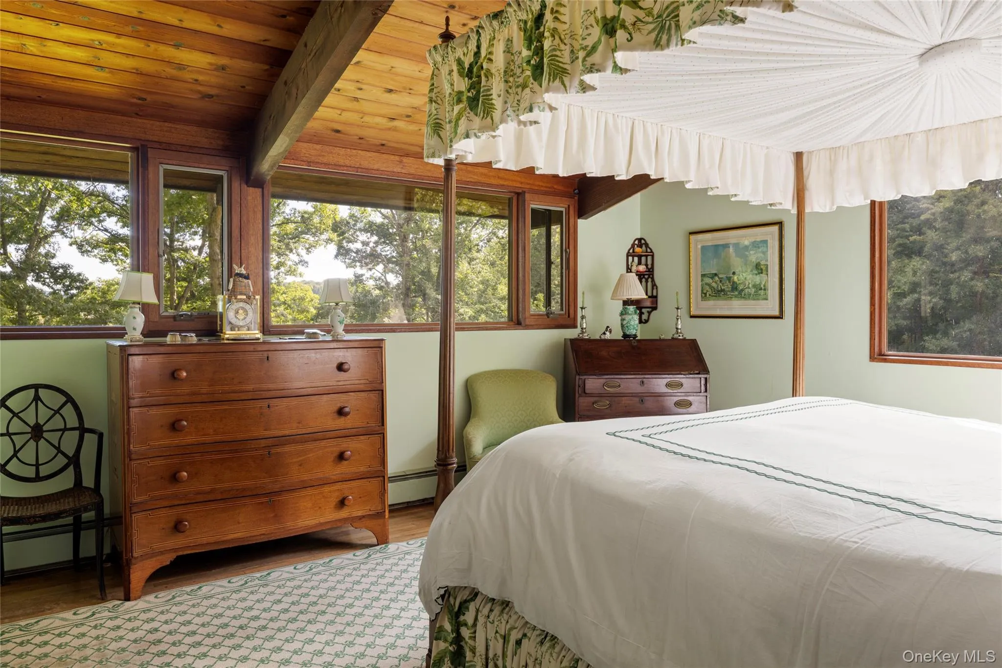 Hardwood floors with ensuite Primary Bath. Hardwood floors with ensuite Primary Bath.