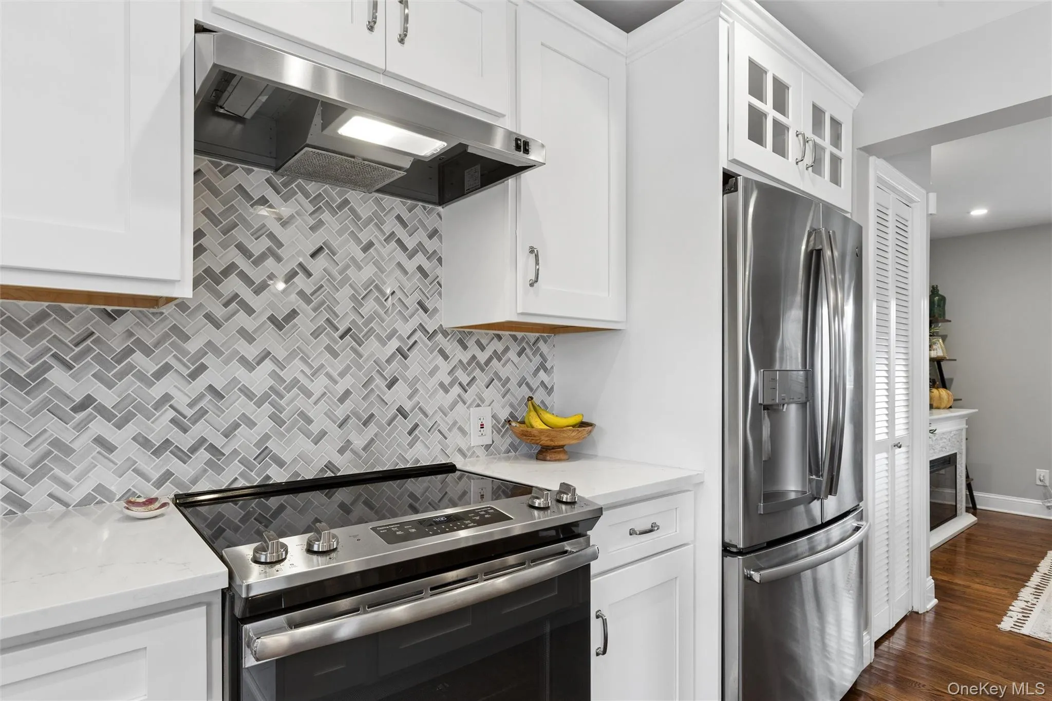 24 Essen Place, Oyster Bay, NY, 4 Bedrooms Bedrooms, 7 Rooms Rooms,2 BathroomsBathrooms,Residential,For Rent,Essen,0,1048613 24 Essen Place, Oyster Bay, NY, 4 Bedrooms Bedrooms, 7 Rooms Rooms,2 BathroomsBathrooms,Residential,For Rent,Essen,0,1048613