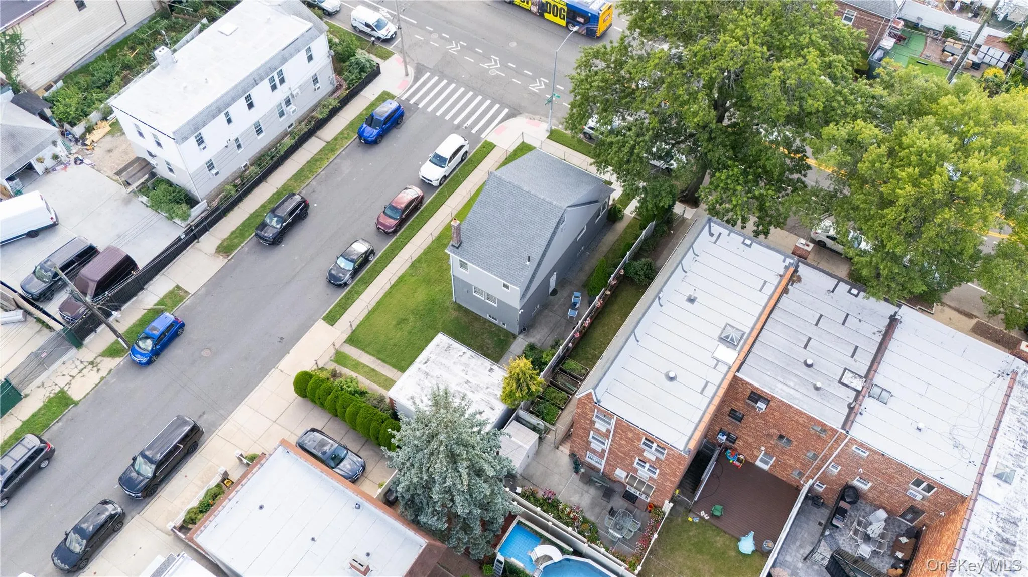6045 69th Street, New York, NY, 3 Bedrooms Bedrooms, 7 Rooms Rooms,1 BathroomBathrooms,Residential,For Rent,69th,0,1048614 6045 69th Street, New York, NY, 3 Bedrooms Bedrooms, 7 Rooms Rooms,1 BathroomBathrooms,Residential,For Rent,69th,0,1048614