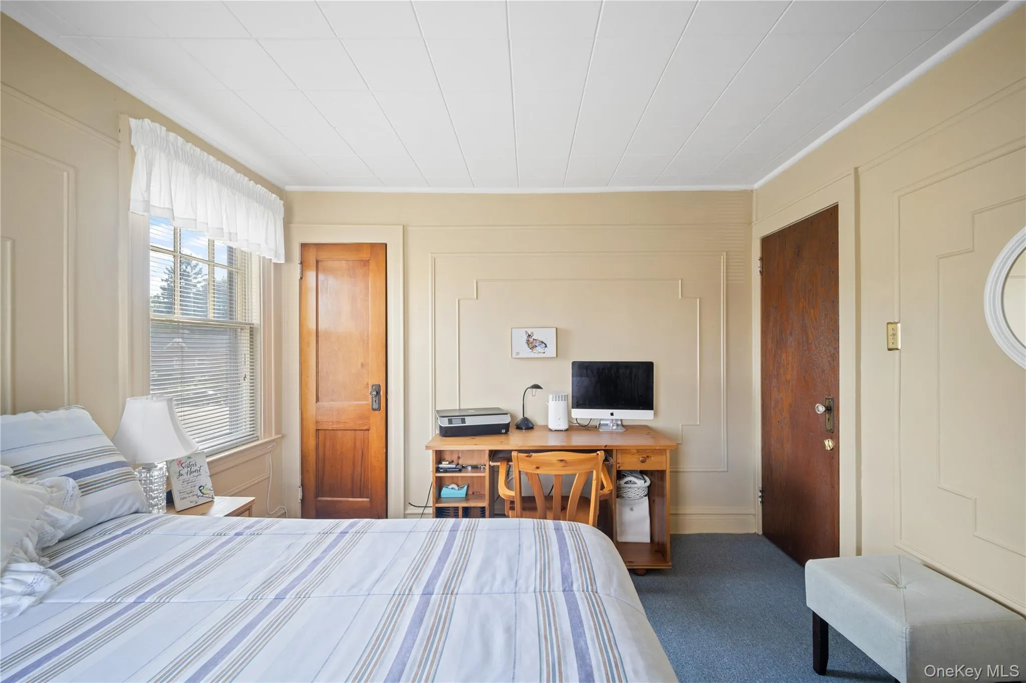 6045 69th Street, New York, NY, 3 Bedrooms Bedrooms, 7 Rooms Rooms,1 BathroomBathrooms,Residential,For Rent,69th,0,1048614 6045 69th Street, New York, NY, 3 Bedrooms Bedrooms, 7 Rooms Rooms,1 BathroomBathrooms,Residential,For Rent,69th,0,1048614