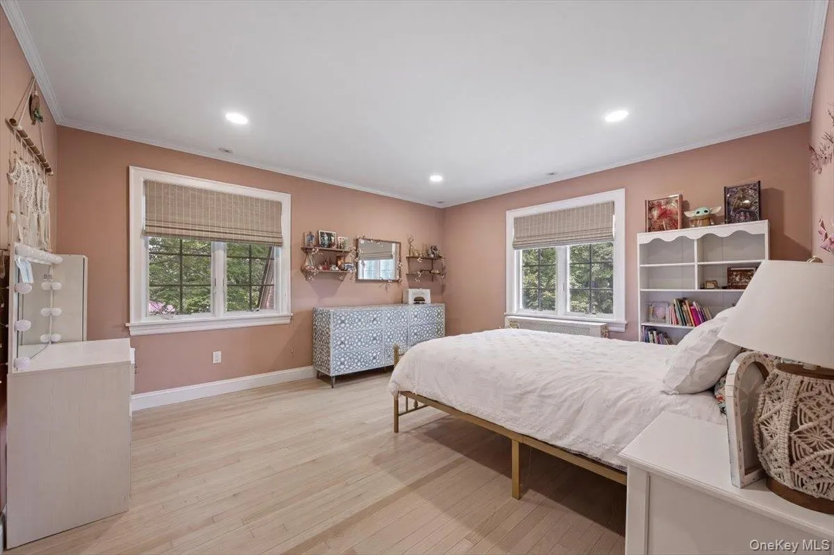311 Lyncroft Road, New Rochelle, NY, 5 Bedrooms Bedrooms, 7 Rooms Rooms,3 BathroomsBathrooms,Residential,For Rent,Lyncroft,0,1048619 311 Lyncroft Road, New Rochelle, NY, 5 Bedrooms Bedrooms, 7 Rooms Rooms,3 BathroomsBathrooms,Residential,For Rent,Lyncroft,0,1048619