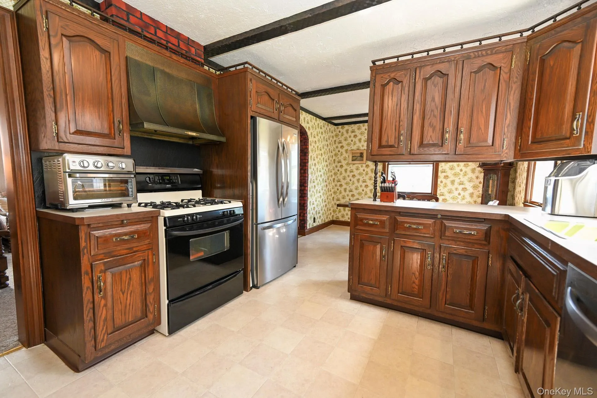 117 Euston Road, Hempstead, NY, 4 Bedrooms Bedrooms, 8 Rooms Rooms,1 BathroomBathrooms,Residential,For Rent,Euston,0,1048622 117 Euston Road, Hempstead, NY, 4 Bedrooms Bedrooms, 8 Rooms Rooms,1 BathroomBathrooms,Residential,For Rent,Euston,0,1048622