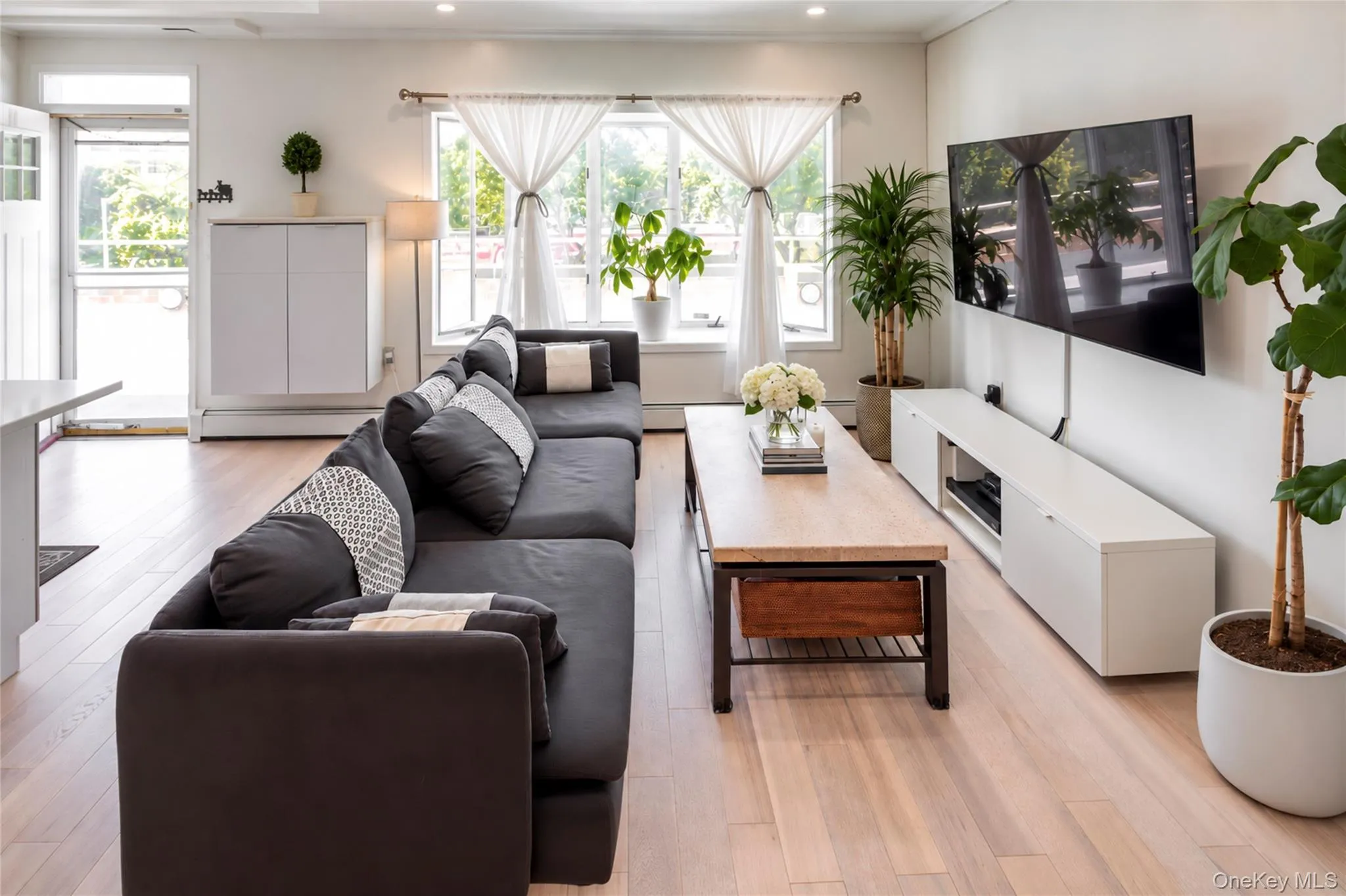 50 Columbus Avenue, Eastchester, NY, 2 Bedrooms Bedrooms, 4 Rooms Rooms,2 BathroomsBathrooms,Residential,For Rent,Columbus,0,1048629 50 Columbus Avenue, Eastchester, NY, 2 Bedrooms Bedrooms, 4 Rooms Rooms,2 BathroomsBathrooms,Residential,For Rent,Columbus,0,1048629