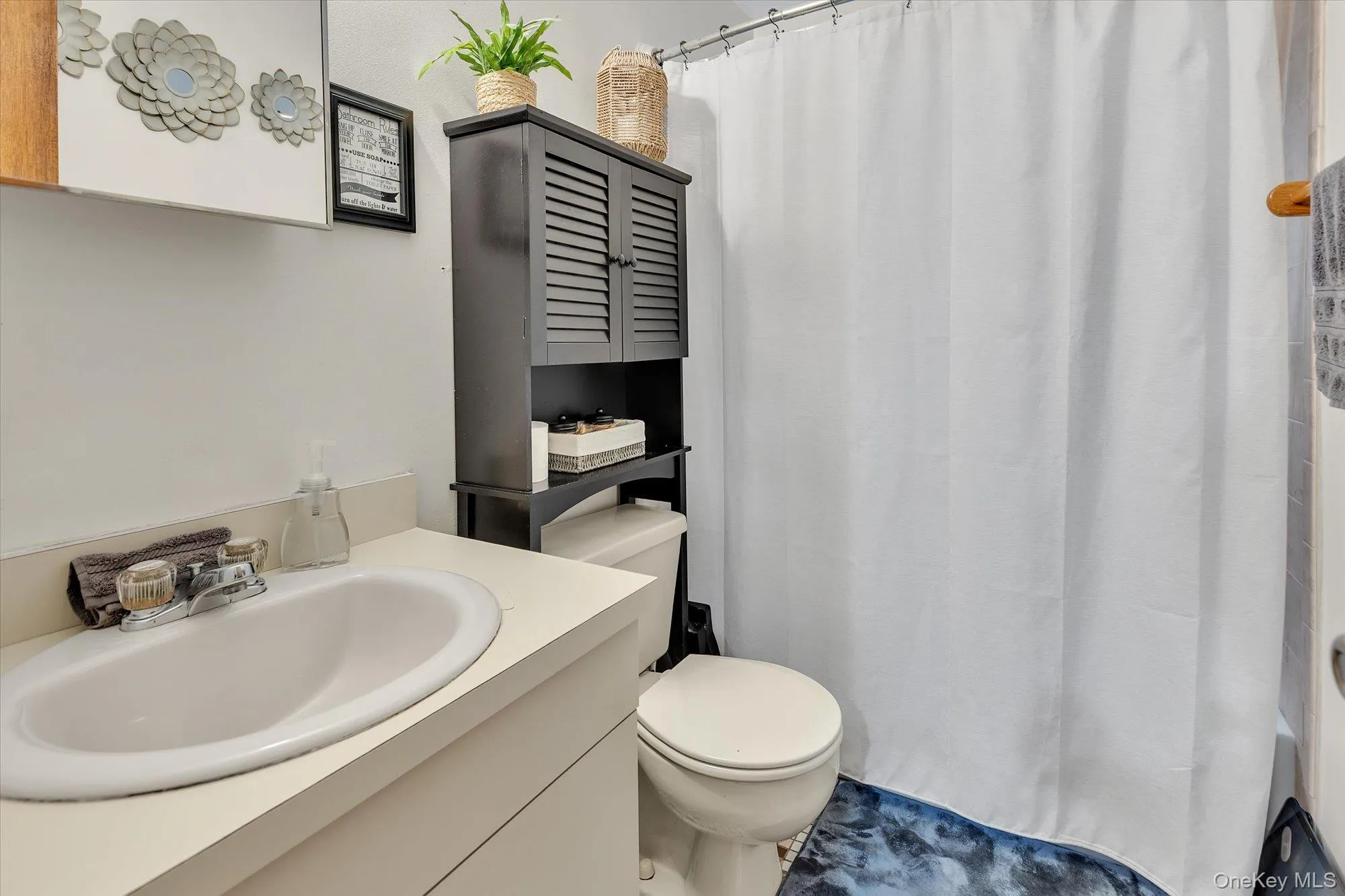 1045 Park Avenue, Huntington, NY, 5 Bedrooms Bedrooms, 8 Rooms Rooms,2 BathroomsBathrooms,Residential,For Rent,Park,0,1048632 1045 Park Avenue, Huntington, NY, 5 Bedrooms Bedrooms, 8 Rooms Rooms,2 BathroomsBathrooms,Residential,For Rent,Park,0,1048632