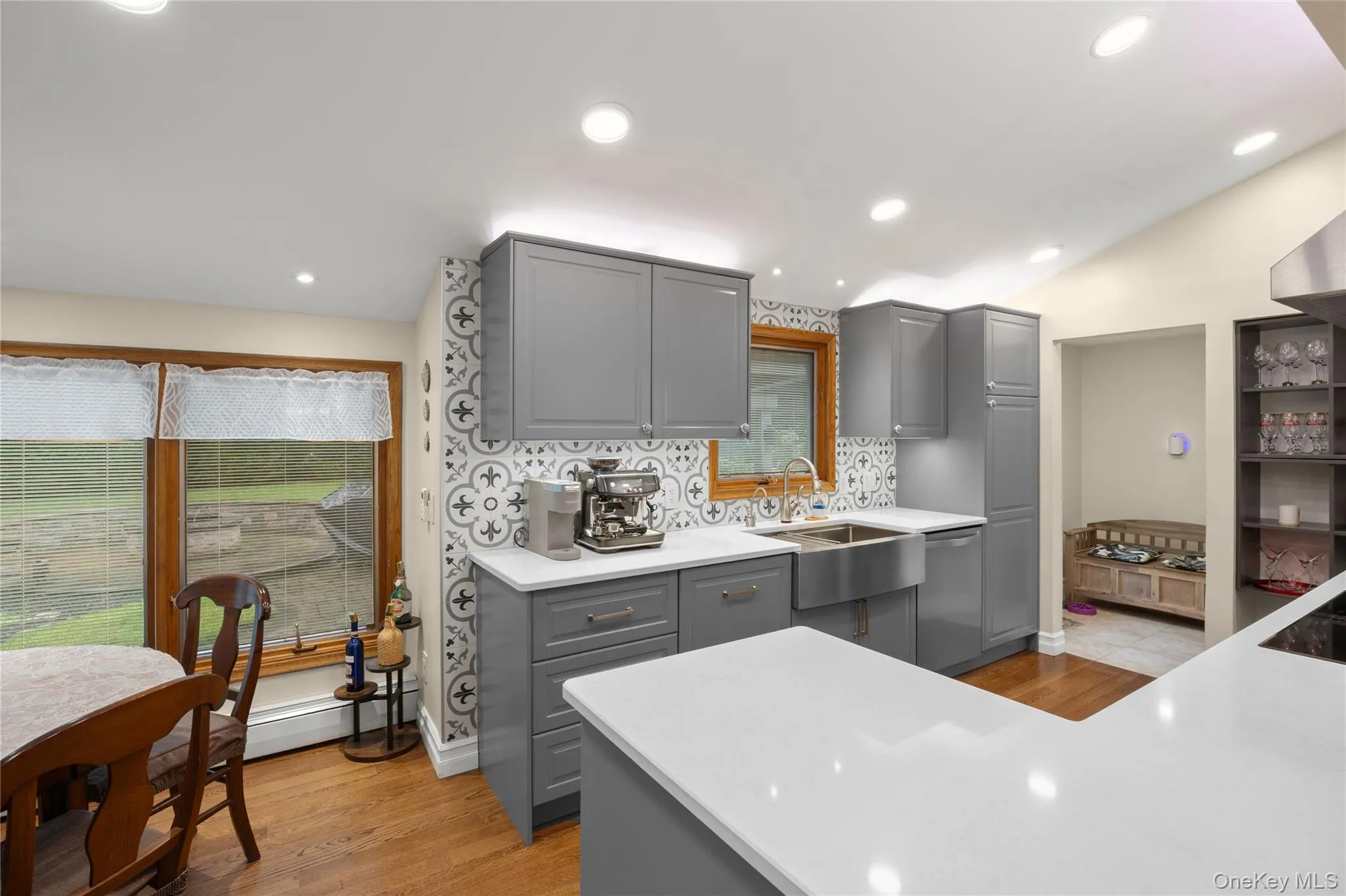 138 Main Avenue, Brookhaven, NY, 4 Bedrooms Bedrooms, 11 Rooms Rooms,2 BathroomsBathrooms,Residential,For Rent,Main,0,1048636 138 Main Avenue, Brookhaven, NY, 4 Bedrooms Bedrooms, 11 Rooms Rooms,2 BathroomsBathrooms,Residential,For Rent,Main,0,1048636