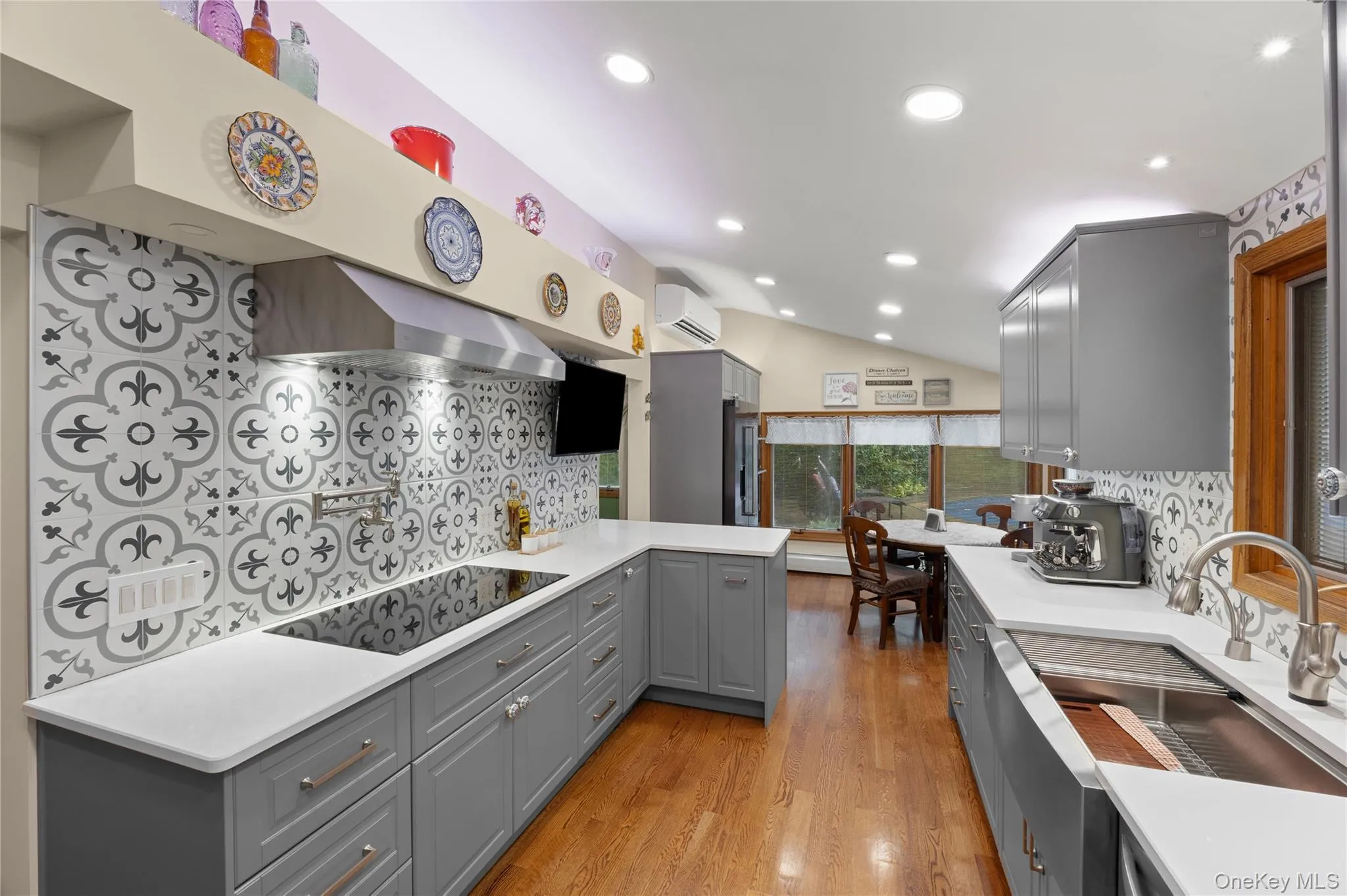 138 Main Avenue, Brookhaven, NY, 4 Bedrooms Bedrooms, 11 Rooms Rooms,2 BathroomsBathrooms,Residential,For Rent,Main,0,1048636 138 Main Avenue, Brookhaven, NY, 4 Bedrooms Bedrooms, 11 Rooms Rooms,2 BathroomsBathrooms,Residential,For Rent,Main,0,1048636