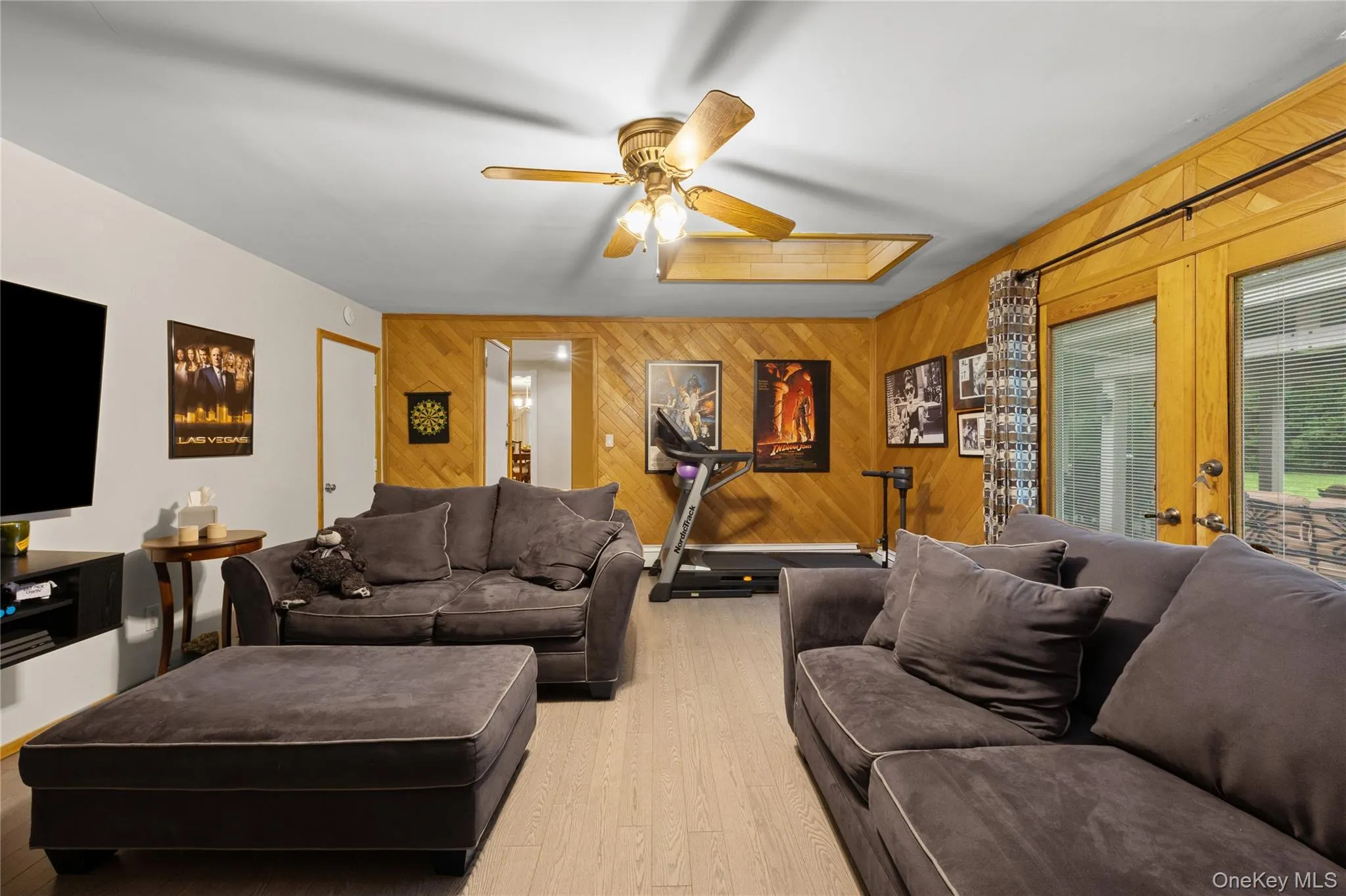 138 Main Avenue, Brookhaven, NY, 4 Bedrooms Bedrooms, 11 Rooms Rooms,2 BathroomsBathrooms,Residential,For Rent,Main,0,1048636 138 Main Avenue, Brookhaven, NY, 4 Bedrooms Bedrooms, 11 Rooms Rooms,2 BathroomsBathrooms,Residential,For Rent,Main,0,1048636