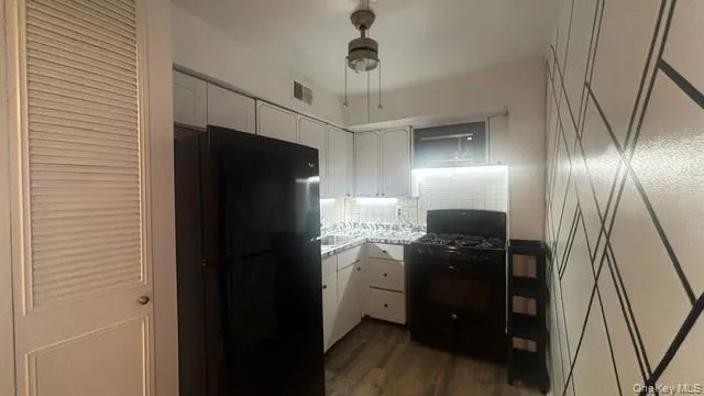 331 Mariners Way, Babylon, NY, 1 Bedroom Bedrooms, 4 Rooms Rooms,1 BathroomBathrooms,Residential,For Rent,Mariners,0,1048637 331 Mariners Way, Babylon, NY, 1 Bedroom Bedrooms, 4 Rooms Rooms,1 BathroomBathrooms,Residential,For Rent,Mariners,0,1048637