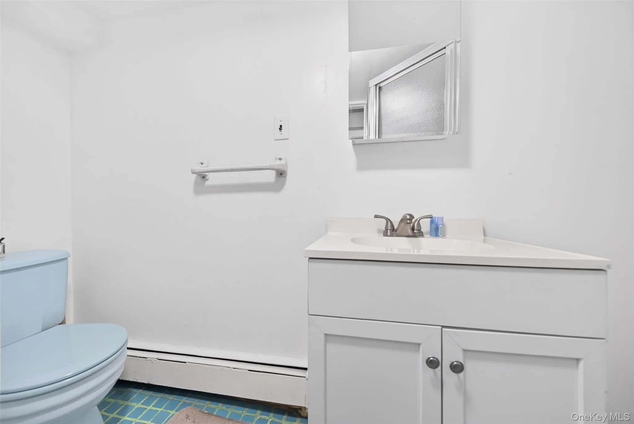 69 Stewart Avenue, Hempstead, NY, 3 Bedrooms Bedrooms, 6 Rooms Rooms,3 BathroomsBathrooms,Residential,For Rent,Stewart,0,1048644 69 Stewart Avenue, Hempstead, NY, 3 Bedrooms Bedrooms, 6 Rooms Rooms,3 BathroomsBathrooms,Residential,For Rent,Stewart,0,1048644