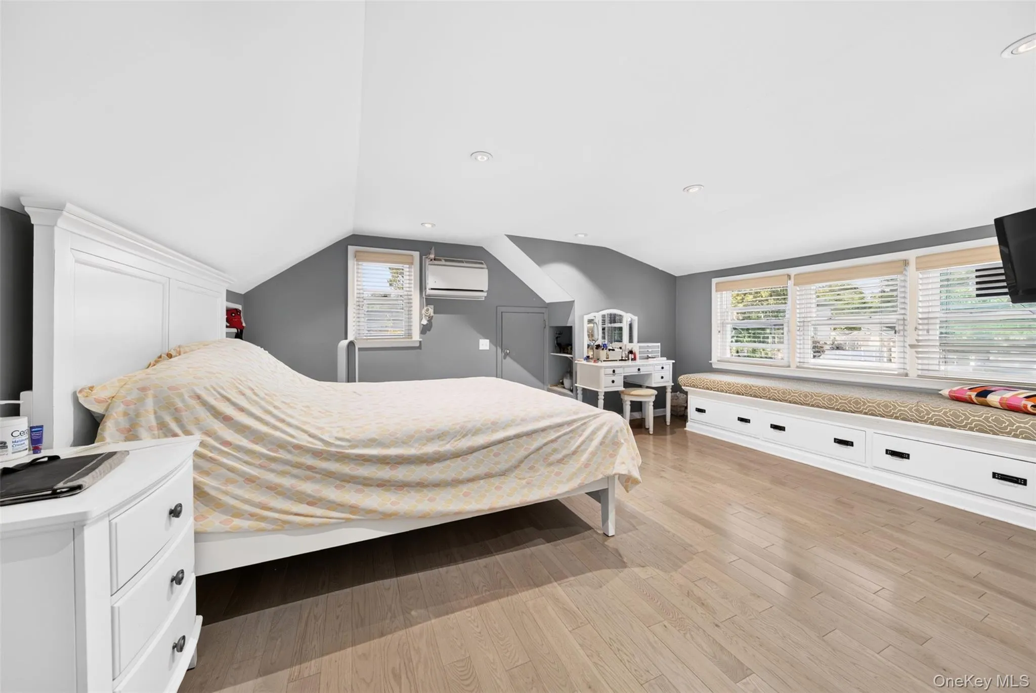 69 Stewart Avenue, Hempstead, NY, 3 Bedrooms Bedrooms, 6 Rooms Rooms,3 BathroomsBathrooms,Residential,For Rent,Stewart,0,1048644 69 Stewart Avenue, Hempstead, NY, 3 Bedrooms Bedrooms, 6 Rooms Rooms,3 BathroomsBathrooms,Residential,For Rent,Stewart,0,1048644