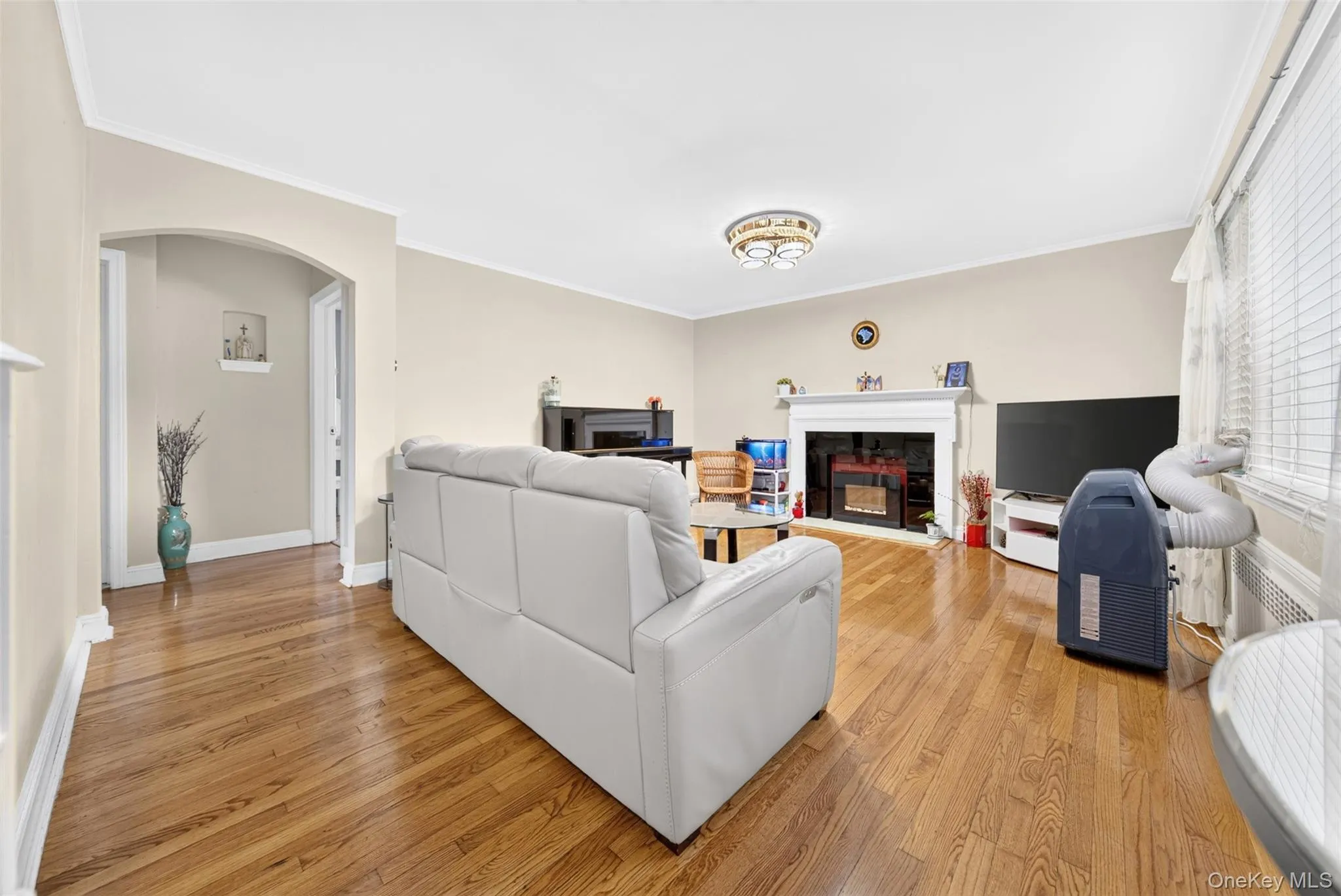 69 Stewart Avenue, Hempstead, NY, 3 Bedrooms Bedrooms, 6 Rooms Rooms,3 BathroomsBathrooms,Residential,For Rent,Stewart,0,1048644 69 Stewart Avenue, Hempstead, NY, 3 Bedrooms Bedrooms, 6 Rooms Rooms,3 BathroomsBathrooms,Residential,For Rent,Stewart,0,1048644