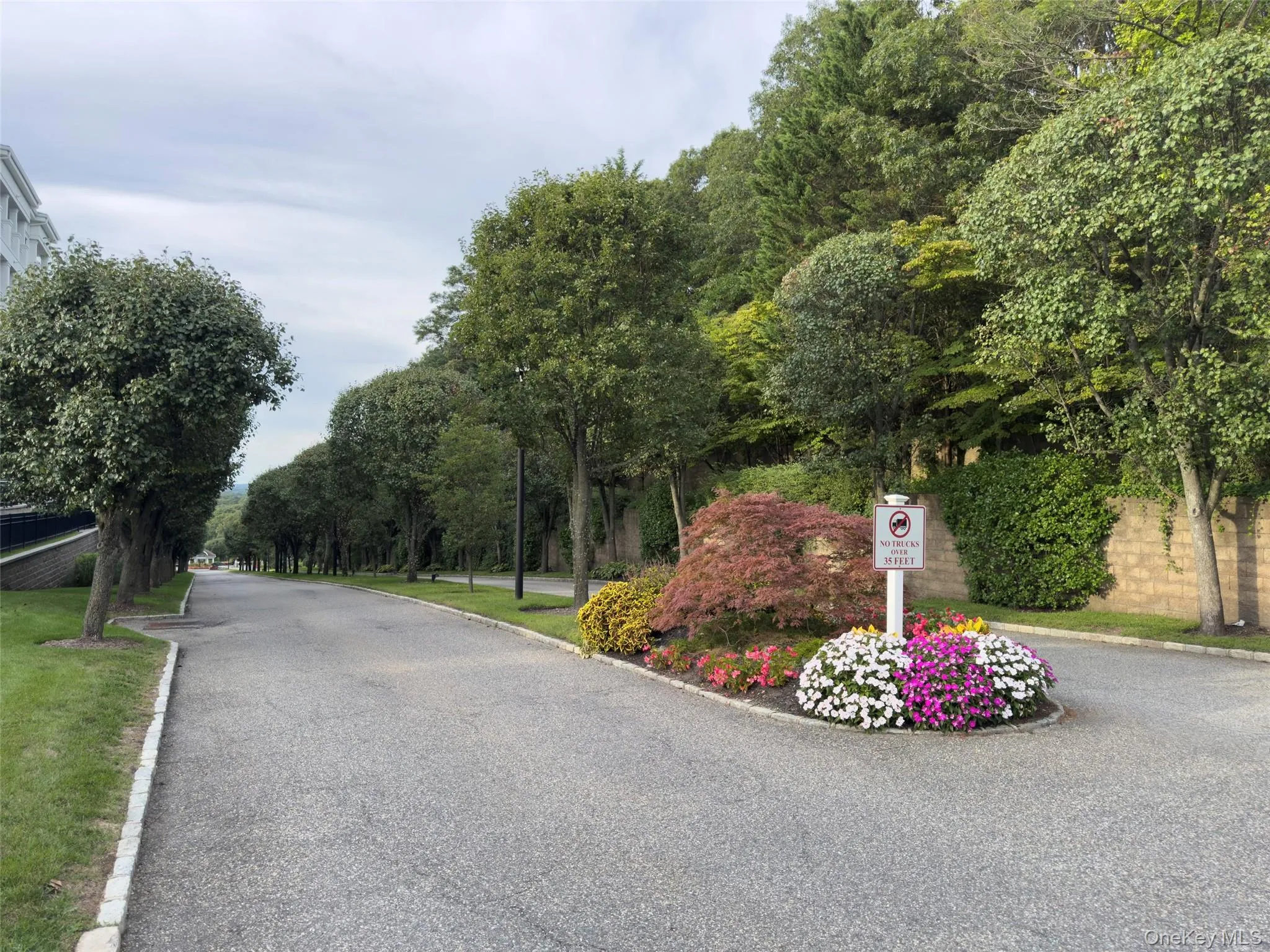 32 Hamlet Drive, Islip, NY, 4 Bedrooms Bedrooms, 7 Rooms Rooms,2 BathroomsBathrooms,Residential,For Rent,Hamlet,0,1048645 32 Hamlet Drive, Islip, NY, 4 Bedrooms Bedrooms, 7 Rooms Rooms,2 BathroomsBathrooms,Residential,For Rent,Hamlet,0,1048645