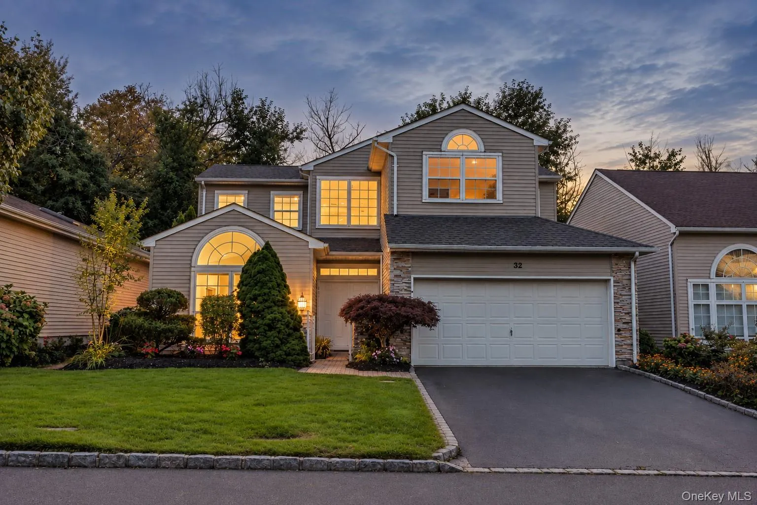 32 Hamlet Drive, Islip, NY, 4 Bedrooms Bedrooms, 7 Rooms Rooms,2 BathroomsBathrooms,Residential,For Rent,Hamlet,0,1048645 32 Hamlet Drive, Islip, NY, 4 Bedrooms Bedrooms, 7 Rooms Rooms,2 BathroomsBathrooms,Residential,For Rent,Hamlet,0,1048645