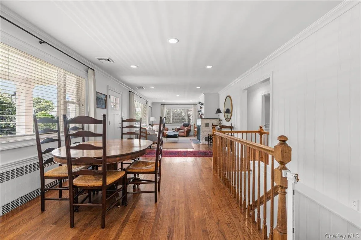 11 Portland Place, Huntington, NY, 3 Bedrooms Bedrooms, 7 Rooms Rooms,3 BathroomsBathrooms,Residential Lease,For Rent,Portland,0,1048648 11 Portland Place, Huntington, NY, 3 Bedrooms Bedrooms, 7 Rooms Rooms,3 BathroomsBathrooms,Residential Lease,For Rent,Portland,0,1048648