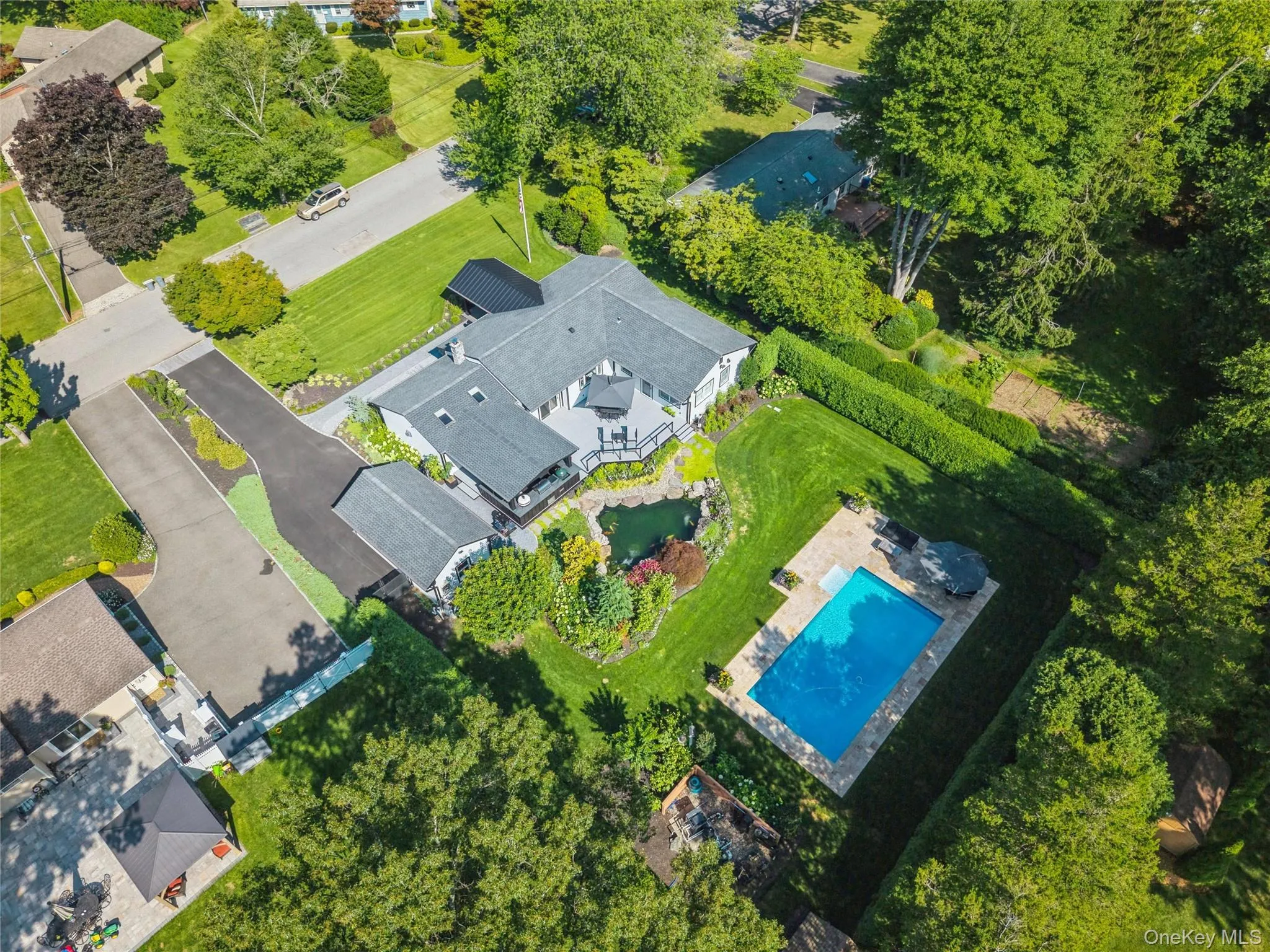 7 King Arthurs Court, Smithtown, NY, 3 Bedrooms Bedrooms, 7 Rooms Rooms,2 BathroomsBathrooms,Residential,For Rent,King Arthurs,0,1048649 7 King Arthurs Court, Smithtown, NY, 3 Bedrooms Bedrooms, 7 Rooms Rooms,2 BathroomsBathrooms,Residential,For Rent,King Arthurs,0,1048649