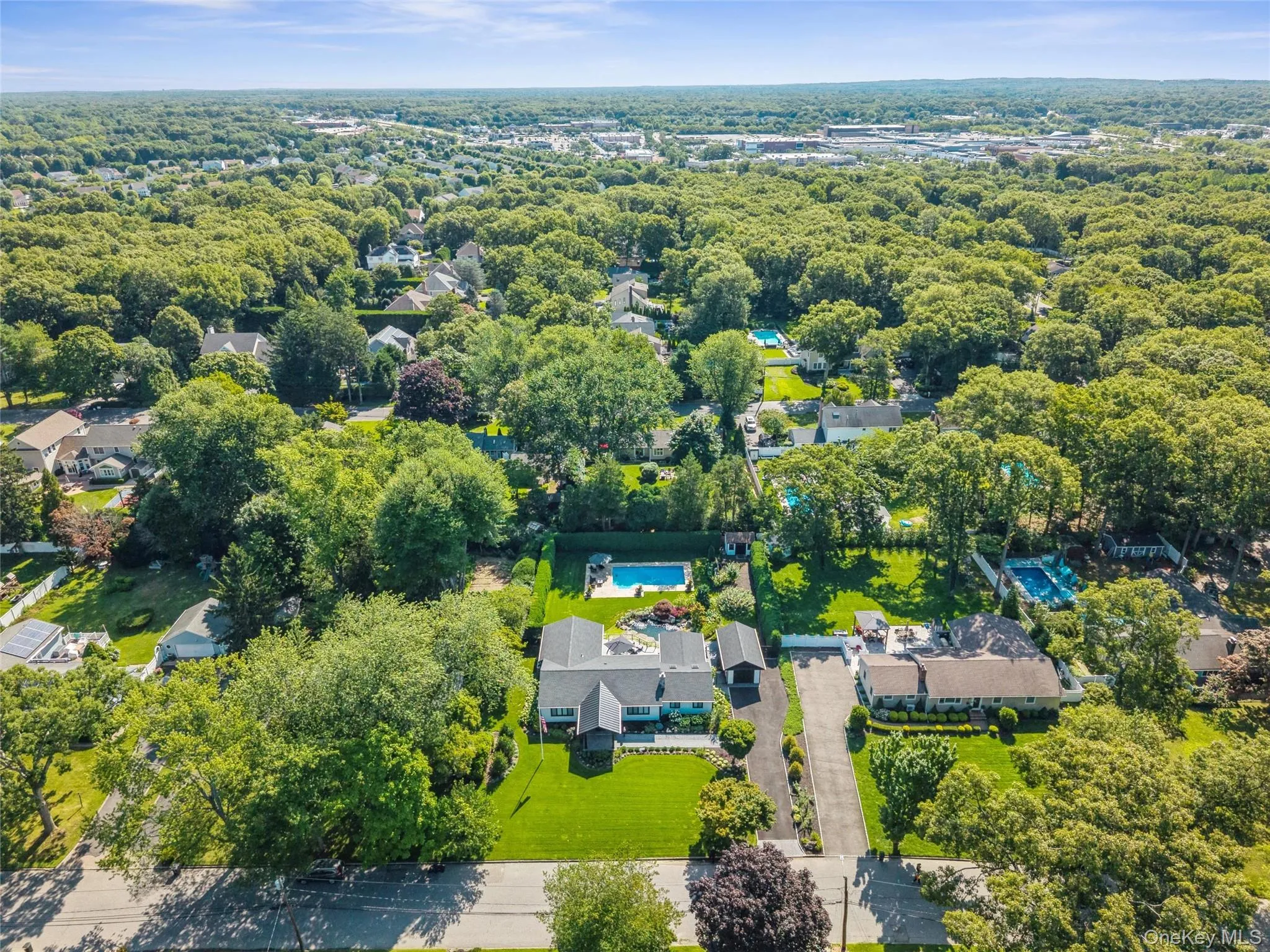 7 King Arthurs Court, Smithtown, NY, 3 Bedrooms Bedrooms, 7 Rooms Rooms,2 BathroomsBathrooms,Residential,For Rent,King Arthurs,0,1048649 7 King Arthurs Court, Smithtown, NY, 3 Bedrooms Bedrooms, 7 Rooms Rooms,2 BathroomsBathrooms,Residential,For Rent,King Arthurs,0,1048649
