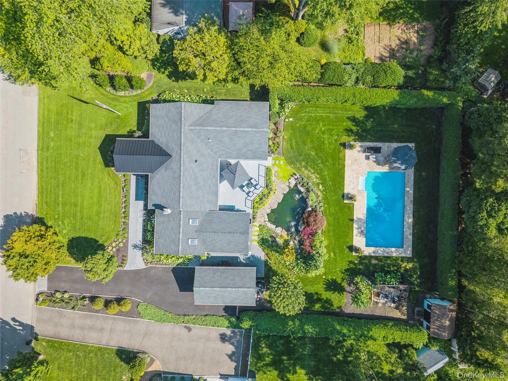 7 King Arthurs Court, Smithtown, NY, 3 Bedrooms Bedrooms, 7 Rooms Rooms,2 BathroomsBathrooms,Residential,For Rent,King Arthurs,0,1048649 7 King Arthurs Court, Smithtown, NY, 3 Bedrooms Bedrooms, 7 Rooms Rooms,2 BathroomsBathrooms,Residential,For Rent,King Arthurs,0,1048649
