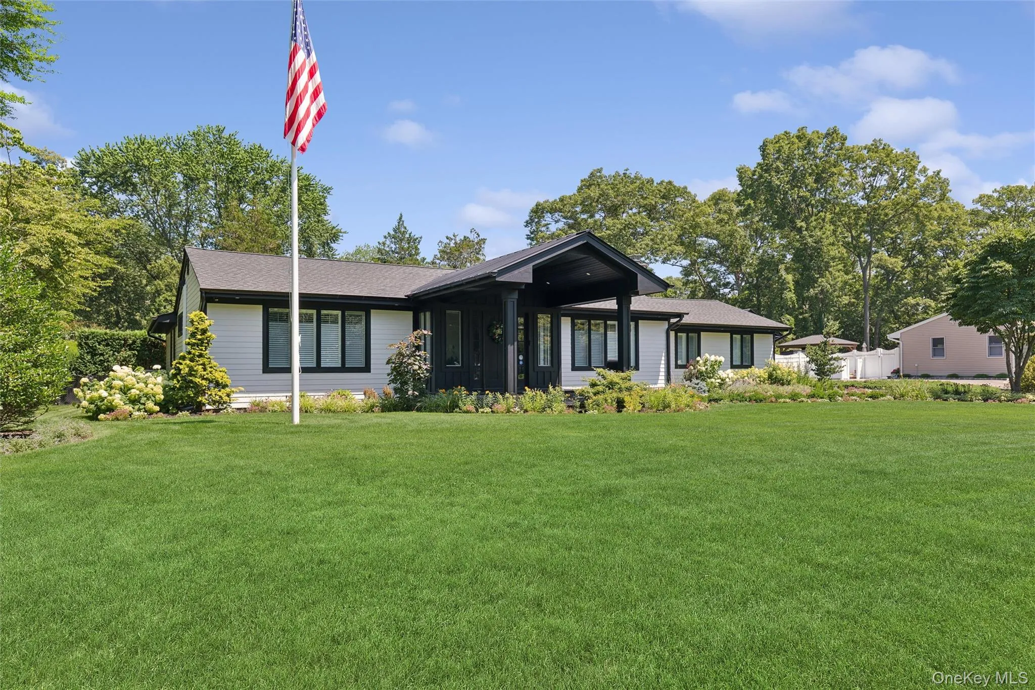 7 King Arthurs Court, Smithtown, NY, 3 Bedrooms Bedrooms, 7 Rooms Rooms,2 BathroomsBathrooms,Residential,For Rent,King Arthurs,0,1048649 7 King Arthurs Court, Smithtown, NY, 3 Bedrooms Bedrooms, 7 Rooms Rooms,2 BathroomsBathrooms,Residential,For Rent,King Arthurs,0,1048649