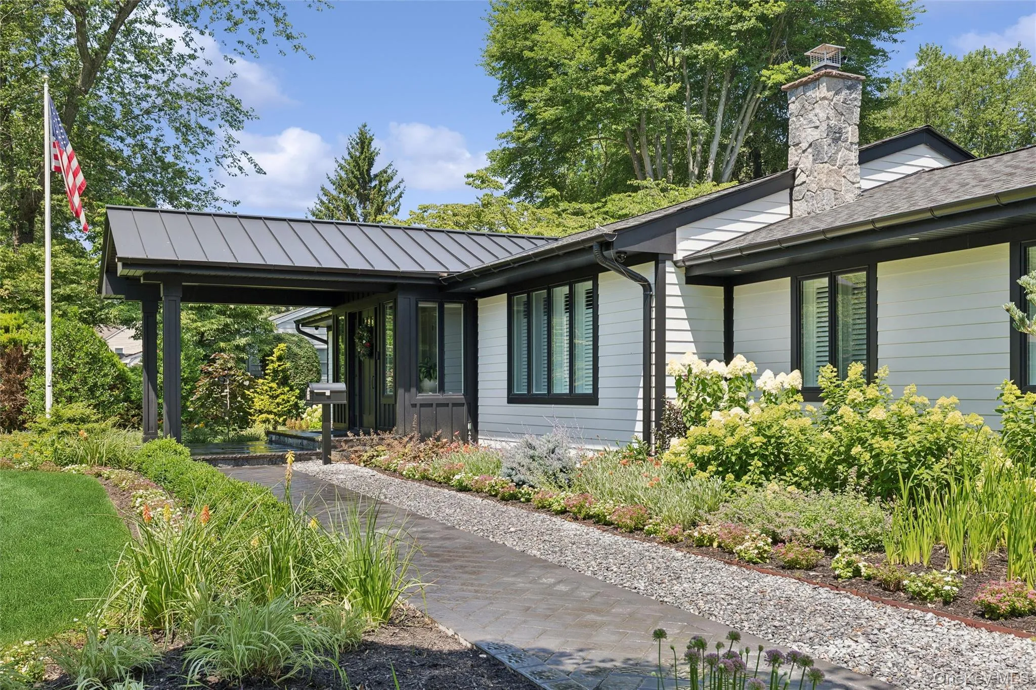 7 King Arthurs Court, Smithtown, NY, 3 Bedrooms Bedrooms, 7 Rooms Rooms,2 BathroomsBathrooms,Residential,For Rent,King Arthurs,0,1048649 7 King Arthurs Court, Smithtown, NY, 3 Bedrooms Bedrooms, 7 Rooms Rooms,2 BathroomsBathrooms,Residential,For Rent,King Arthurs,0,1048649