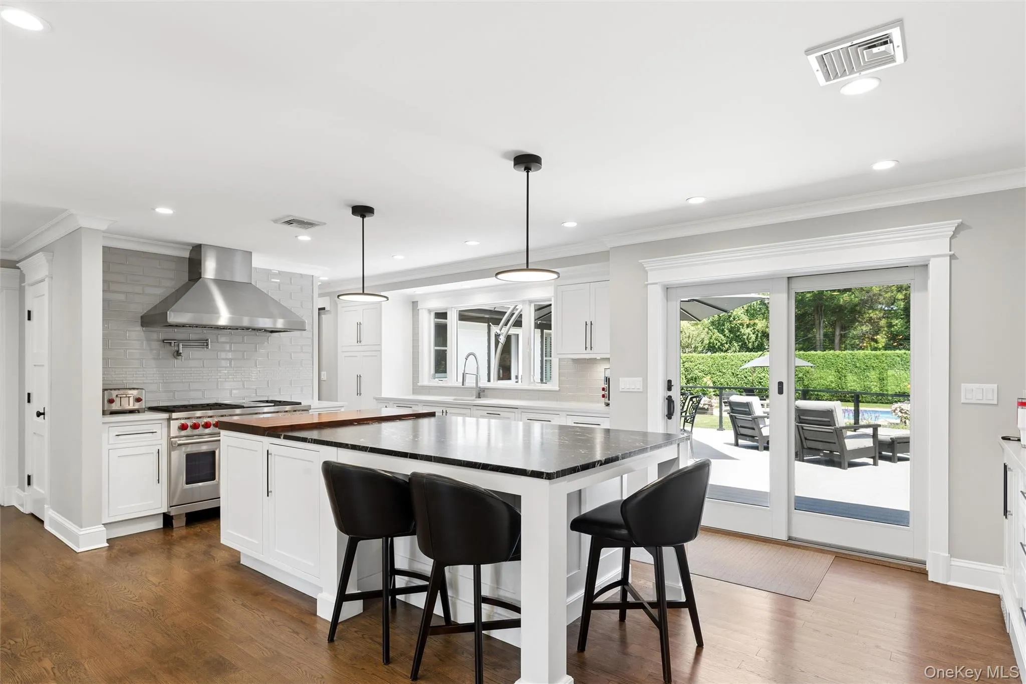 7 King Arthurs Court, Smithtown, NY, 3 Bedrooms Bedrooms, 7 Rooms Rooms,2 BathroomsBathrooms,Residential,For Rent,King Arthurs,0,1048649 7 King Arthurs Court, Smithtown, NY, 3 Bedrooms Bedrooms, 7 Rooms Rooms,2 BathroomsBathrooms,Residential,For Rent,King Arthurs,0,1048649