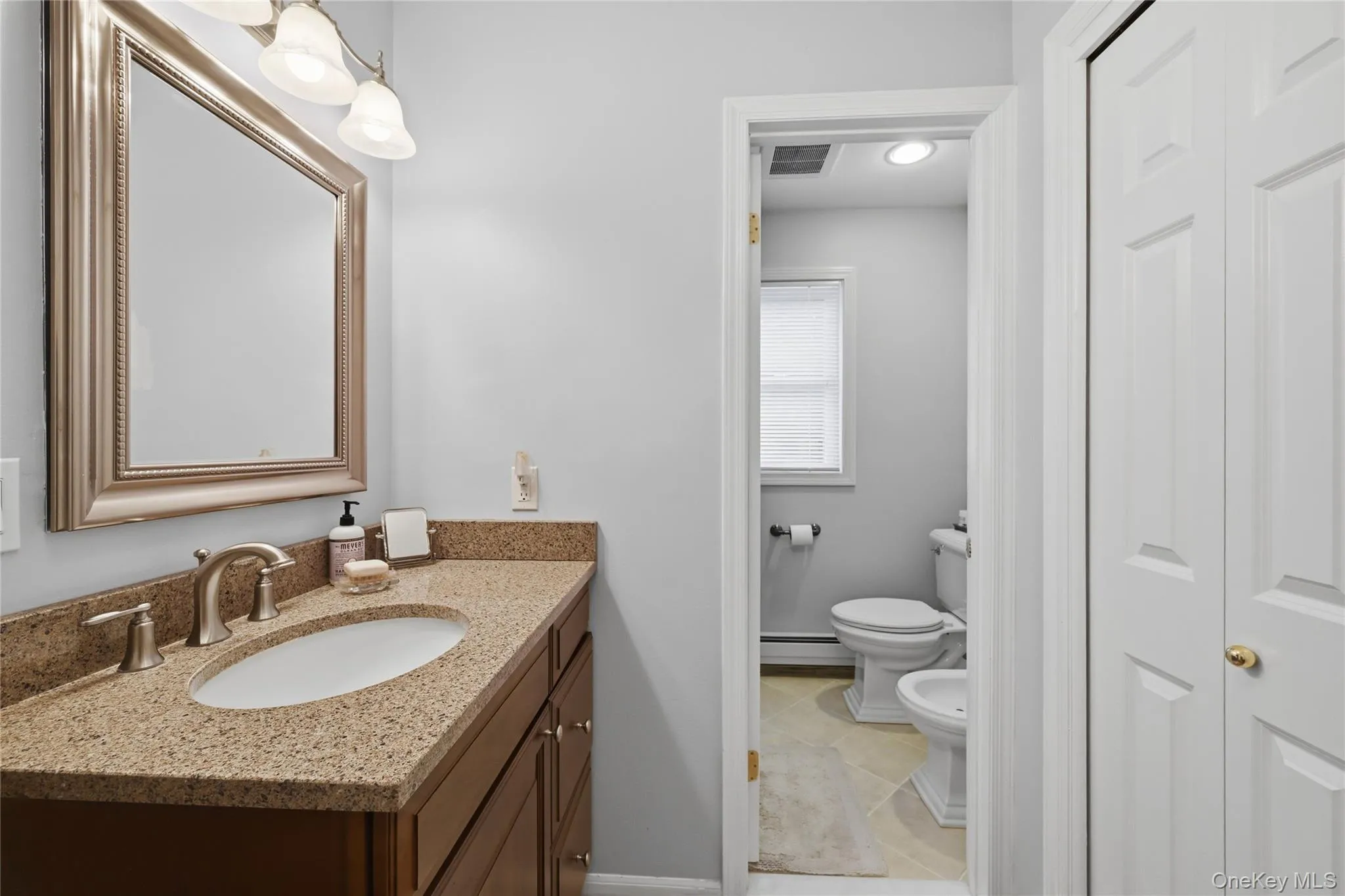 Primary Bathroom. Sink separate to toilet, bidet and shower. Primary Bathroom. Sink separate to toilet, bidet and shower.