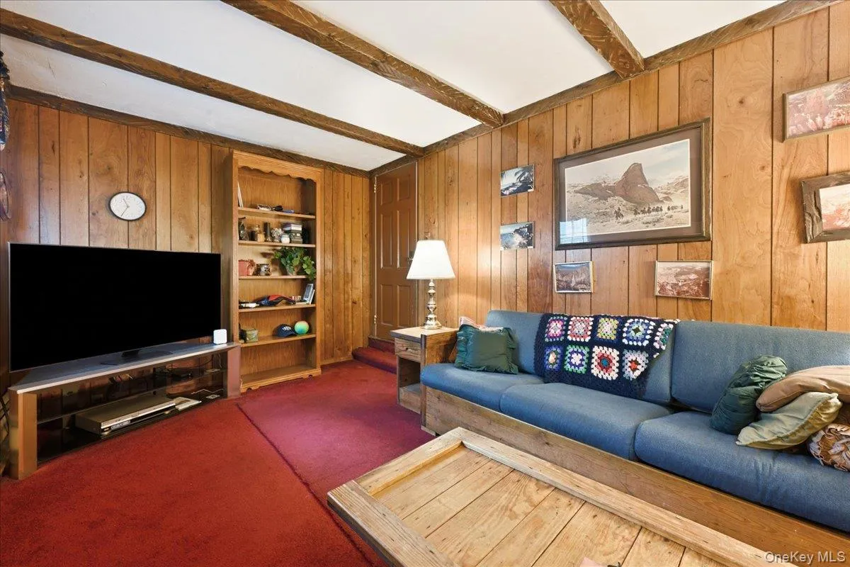 15 May Court, Hempstead, NY, 5 Bedrooms Bedrooms, 9 Rooms Rooms,2 BathroomsBathrooms,Residential,For Rent,May,0,1048654 15 May Court, Hempstead, NY, 5 Bedrooms Bedrooms, 9 Rooms Rooms,2 BathroomsBathrooms,Residential,For Rent,May,0,1048654