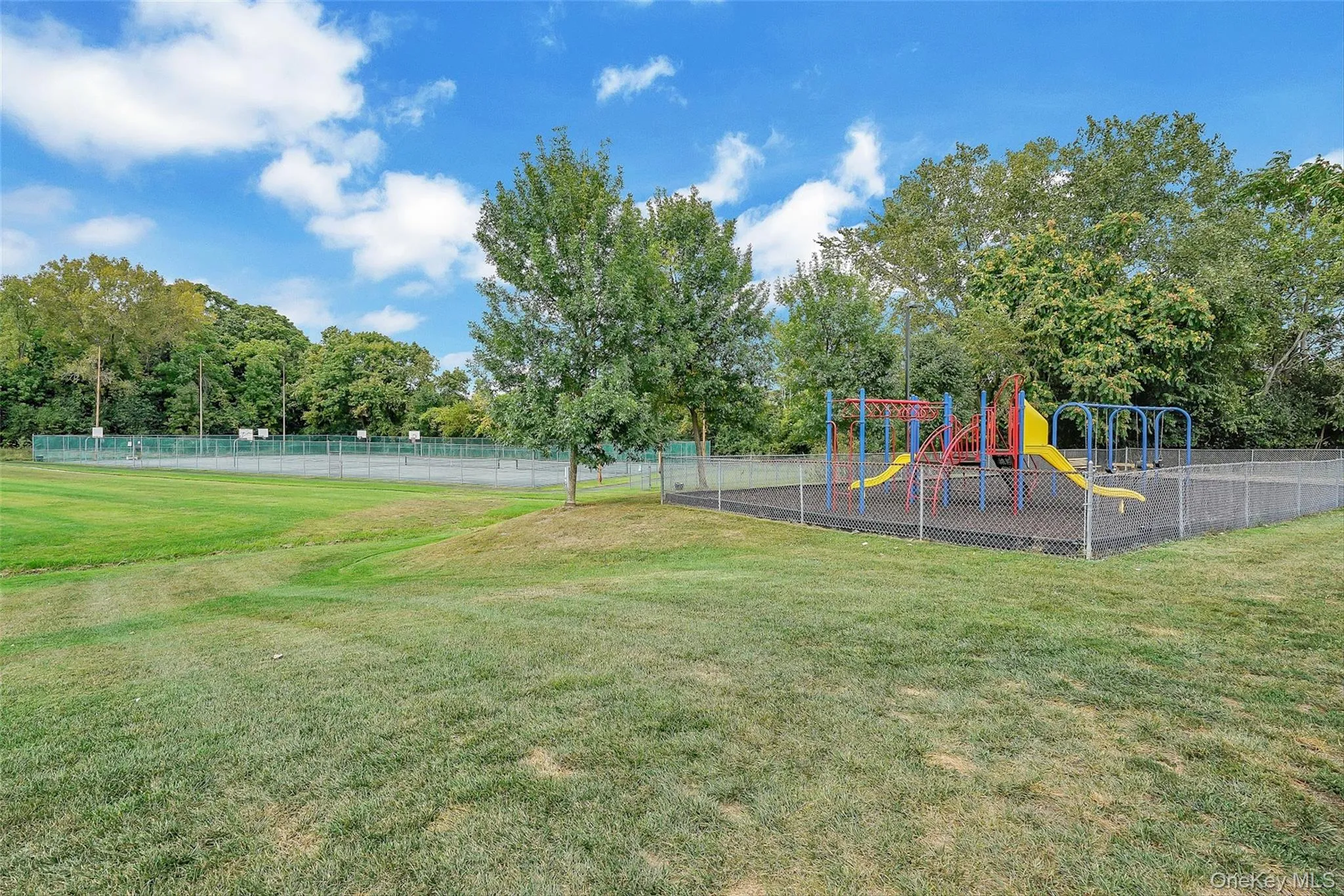 1212 Whispering Hills, Chester Town, NY, 2 Bedrooms Bedrooms, 5 Rooms Rooms,1 BathroomBathrooms,Residential,For Rent,Whispering,0,1048656 1212 Whispering Hills, Chester Town, NY, 2 Bedrooms Bedrooms, 5 Rooms Rooms,1 BathroomBathrooms,Residential,For Rent,Whispering,0,1048656