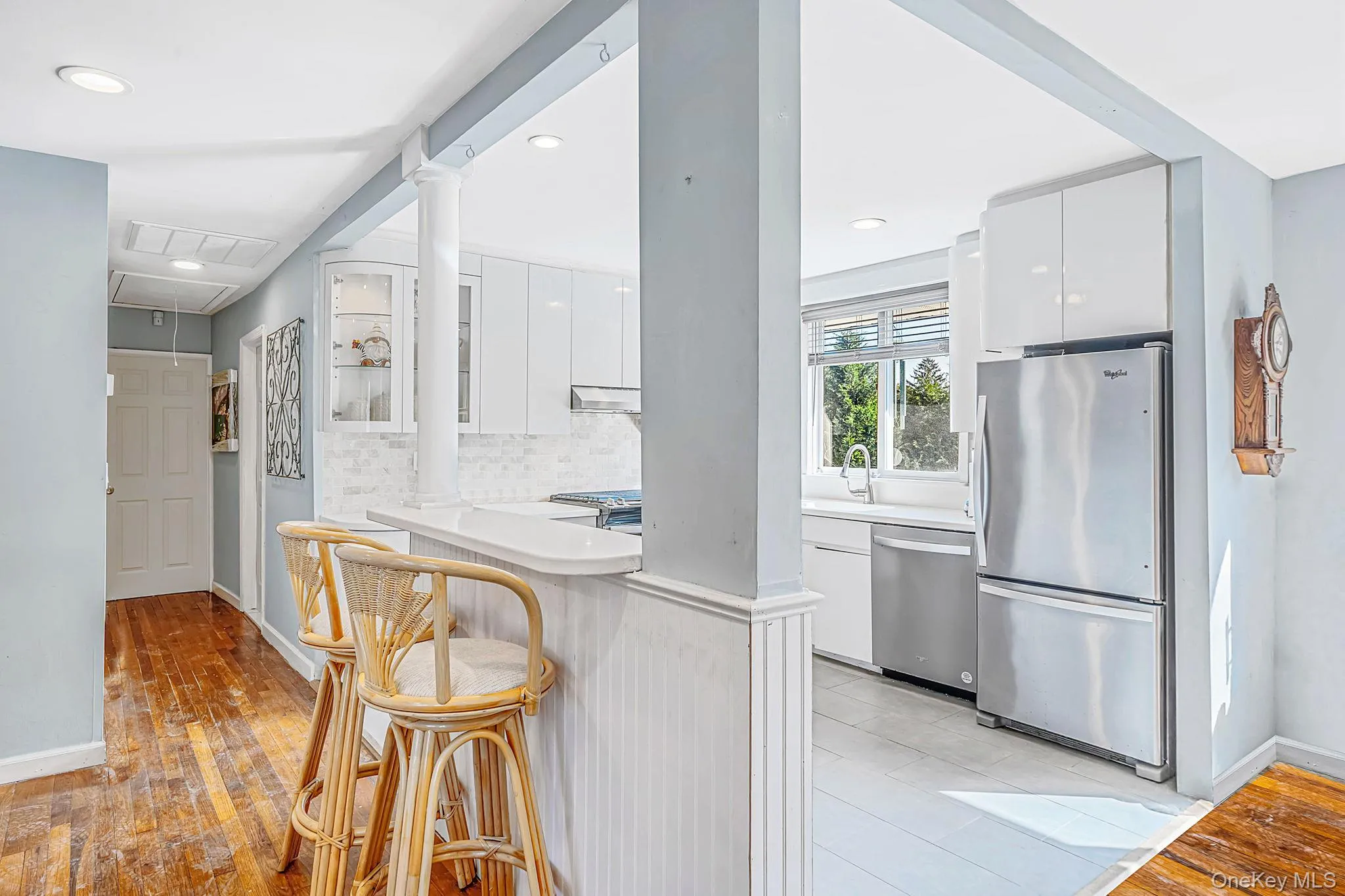 1527 Saint Louis Avenue, Islip, NY, 4 Bedrooms Bedrooms, 8 Rooms Rooms,3 BathroomsBathrooms,Residential,For Rent,Saint Louis,0,1048658 1527 Saint Louis Avenue, Islip, NY, 4 Bedrooms Bedrooms, 8 Rooms Rooms,3 BathroomsBathrooms,Residential,For Rent,Saint Louis,0,1048658