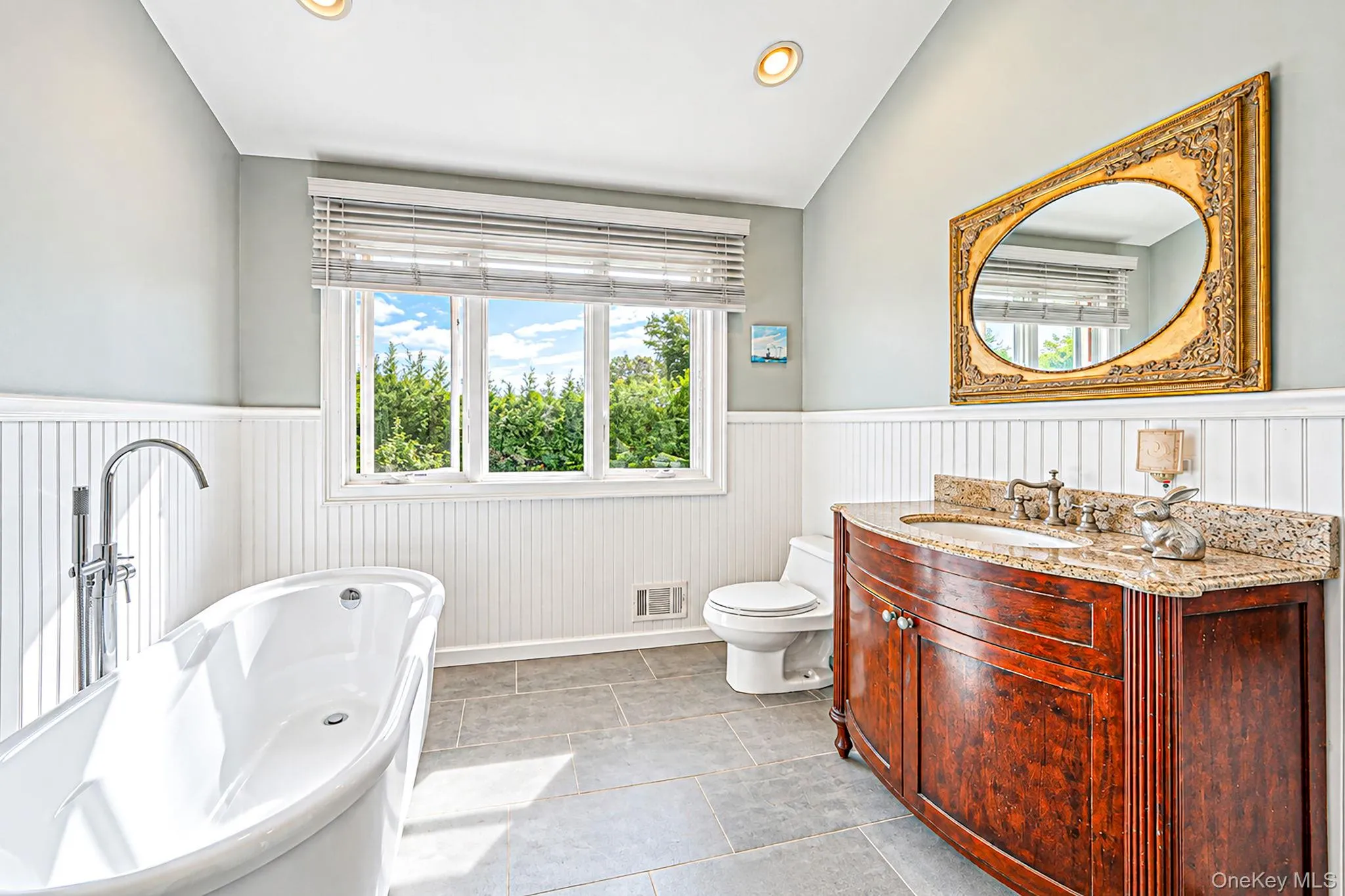 1527 Saint Louis Avenue, Islip, NY, 4 Bedrooms Bedrooms, 8 Rooms Rooms,3 BathroomsBathrooms,Residential,For Rent,Saint Louis,0,1048658 1527 Saint Louis Avenue, Islip, NY, 4 Bedrooms Bedrooms, 8 Rooms Rooms,3 BathroomsBathrooms,Residential,For Rent,Saint Louis,0,1048658