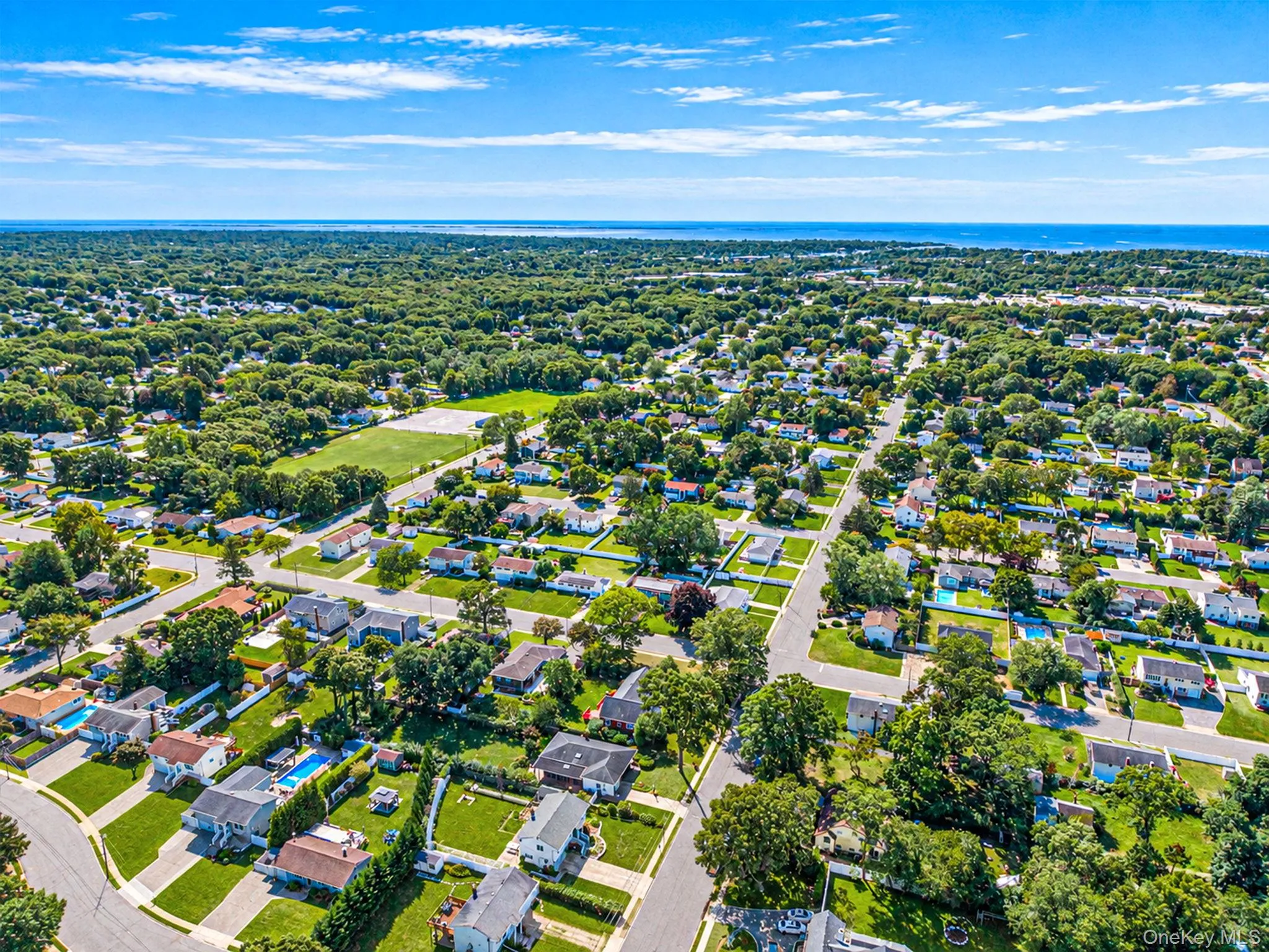 1527 Saint Louis Avenue, Islip, NY, 4 Bedrooms Bedrooms, 8 Rooms Rooms,3 BathroomsBathrooms,Residential,For Rent,Saint Louis,0,1048658 1527 Saint Louis Avenue, Islip, NY, 4 Bedrooms Bedrooms, 8 Rooms Rooms,3 BathroomsBathrooms,Residential,For Rent,Saint Louis,0,1048658