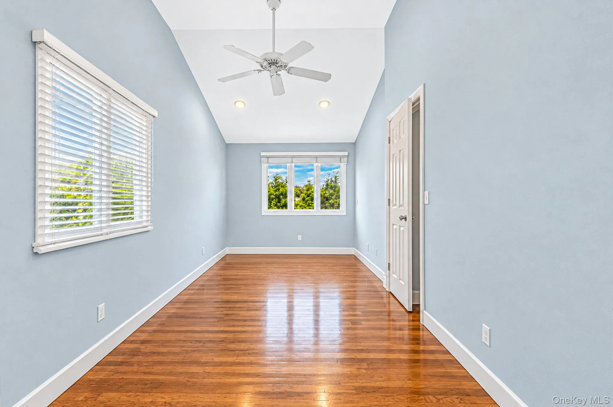 1527 Saint Louis Avenue, Islip, NY, 4 Bedrooms Bedrooms, 8 Rooms Rooms,3 BathroomsBathrooms,Residential,For Rent,Saint Louis,0,1048658 1527 Saint Louis Avenue, Islip, NY, 4 Bedrooms Bedrooms, 8 Rooms Rooms,3 BathroomsBathrooms,Residential,For Rent,Saint Louis,0,1048658