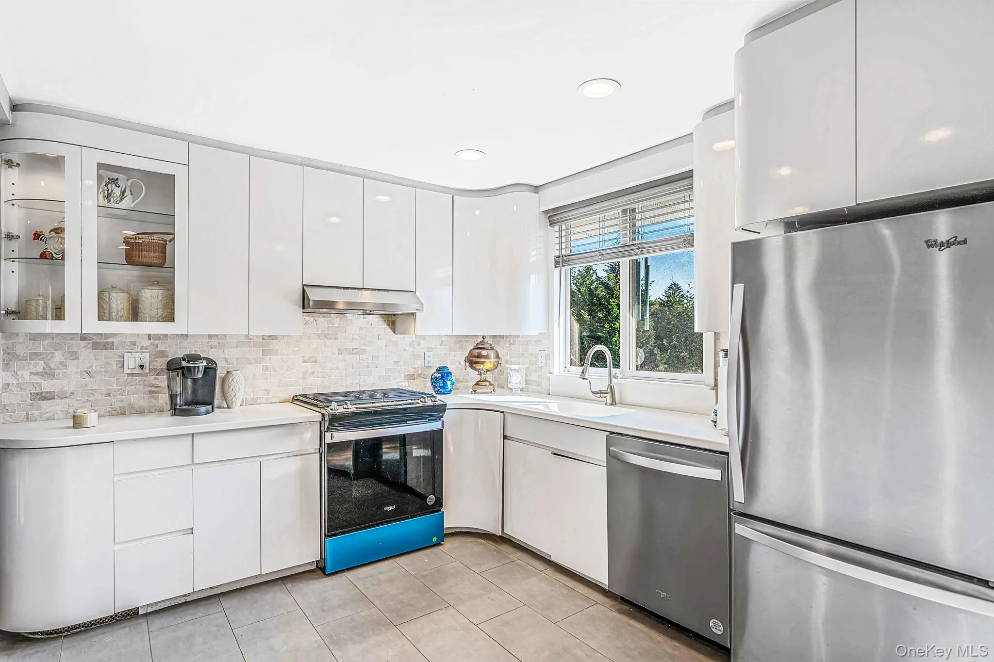 1527 Saint Louis Avenue, Islip, NY, 4 Bedrooms Bedrooms, 8 Rooms Rooms,3 BathroomsBathrooms,Residential,For Rent,Saint Louis,0,1048658 1527 Saint Louis Avenue, Islip, NY, 4 Bedrooms Bedrooms, 8 Rooms Rooms,3 BathroomsBathrooms,Residential,For Rent,Saint Louis,0,1048658
